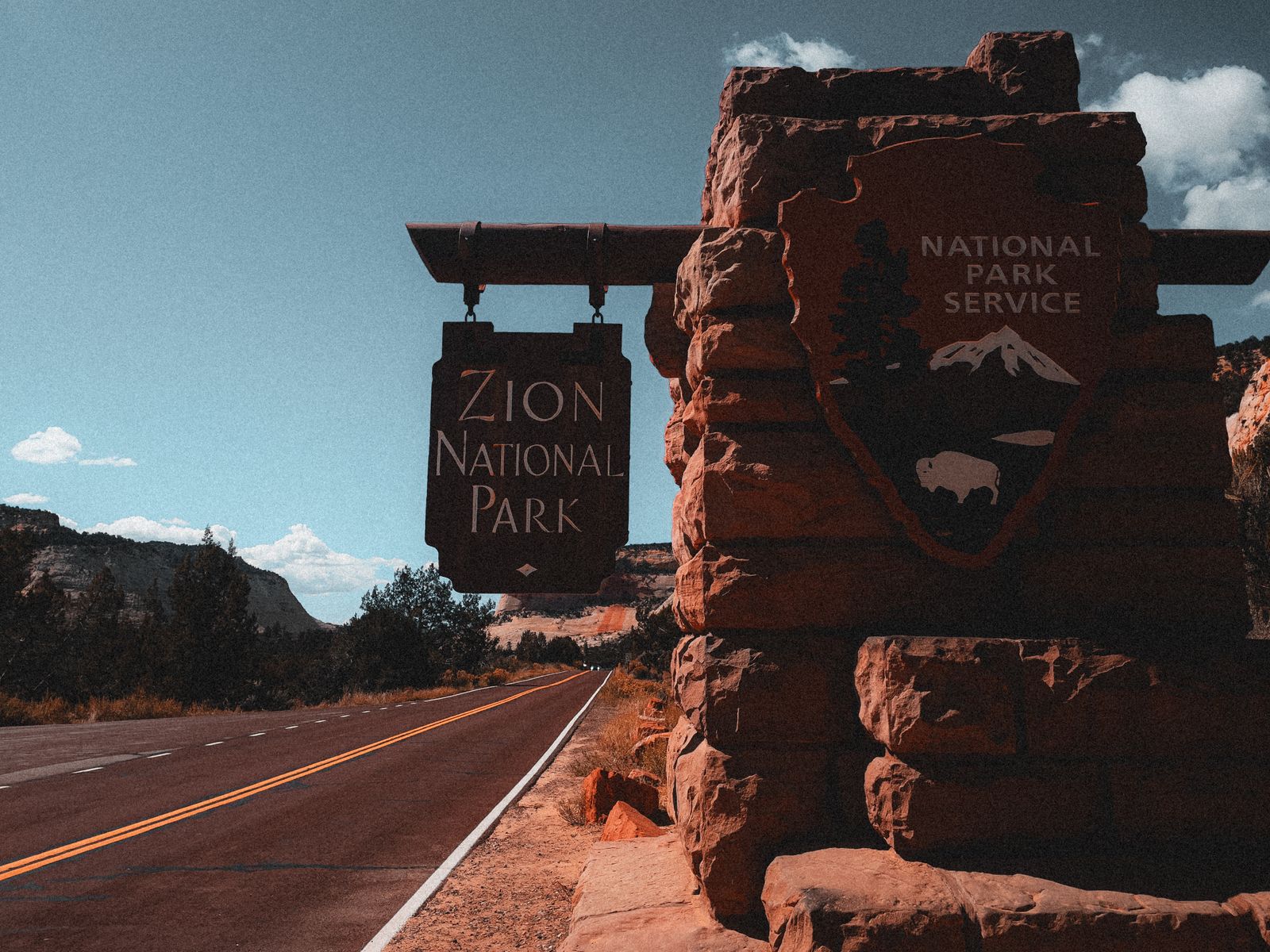 Entrance sign to Zion National Park in Utah, one of the parks offering fee-free entrance days in 2026