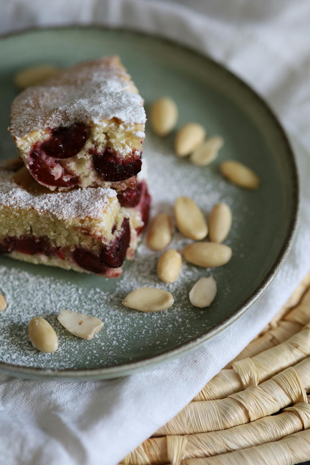 Cherry Almond Puff Pastry Pockets Cherry Almond Puff Pastry Pockets