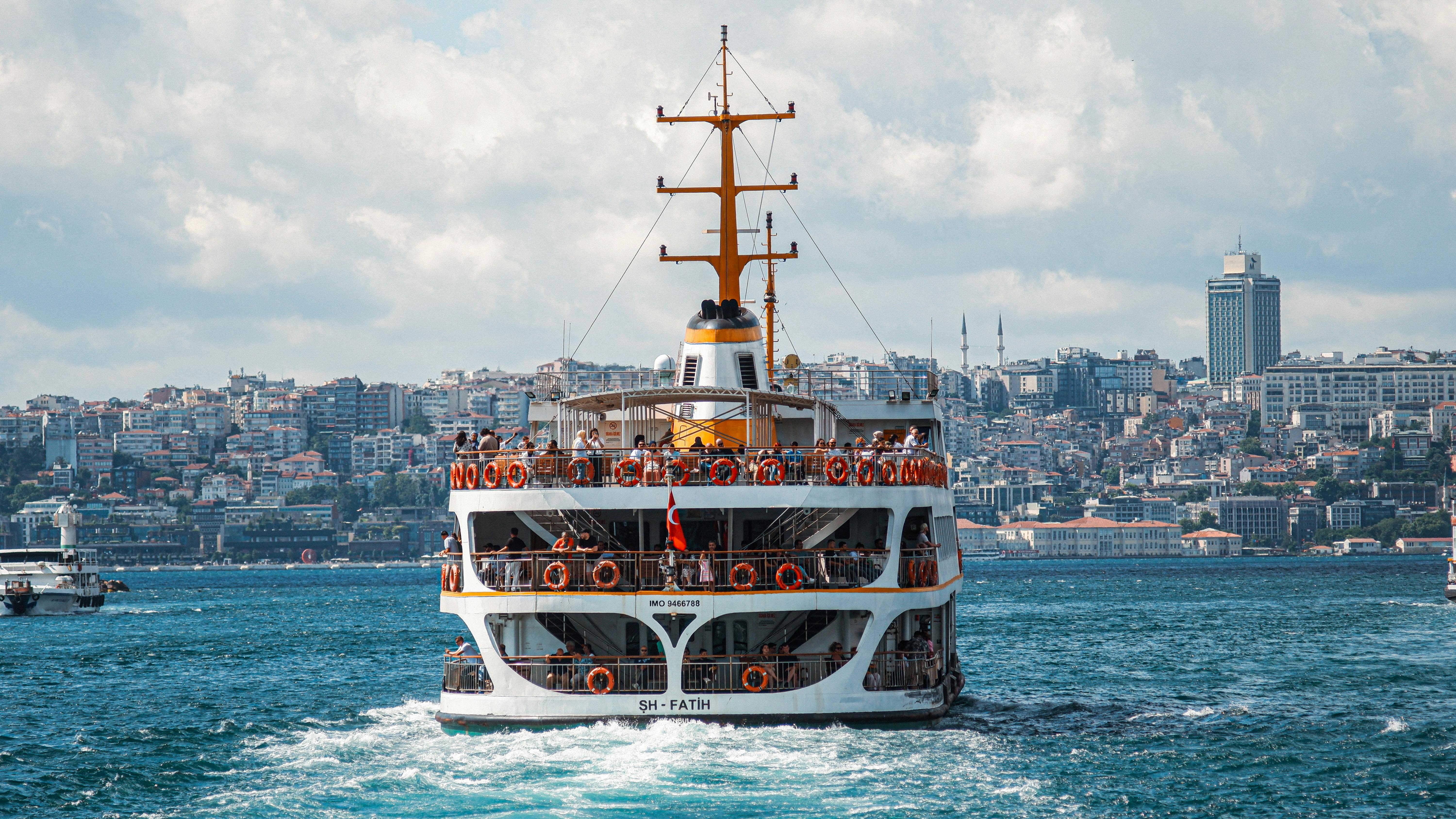 general travel agency — Photo by Ferhat  Kocakaya on Pexels