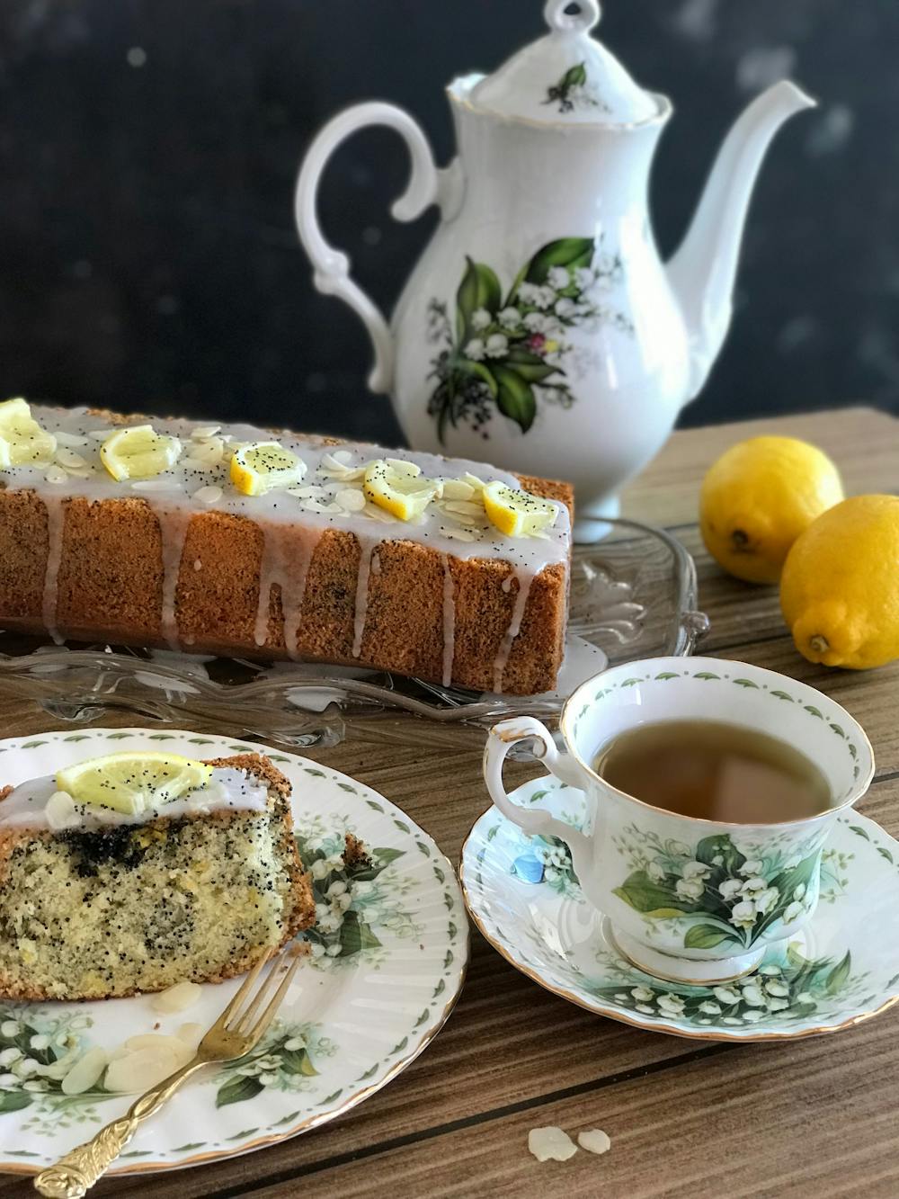 Lemon Poppy Seed Bundt Cake