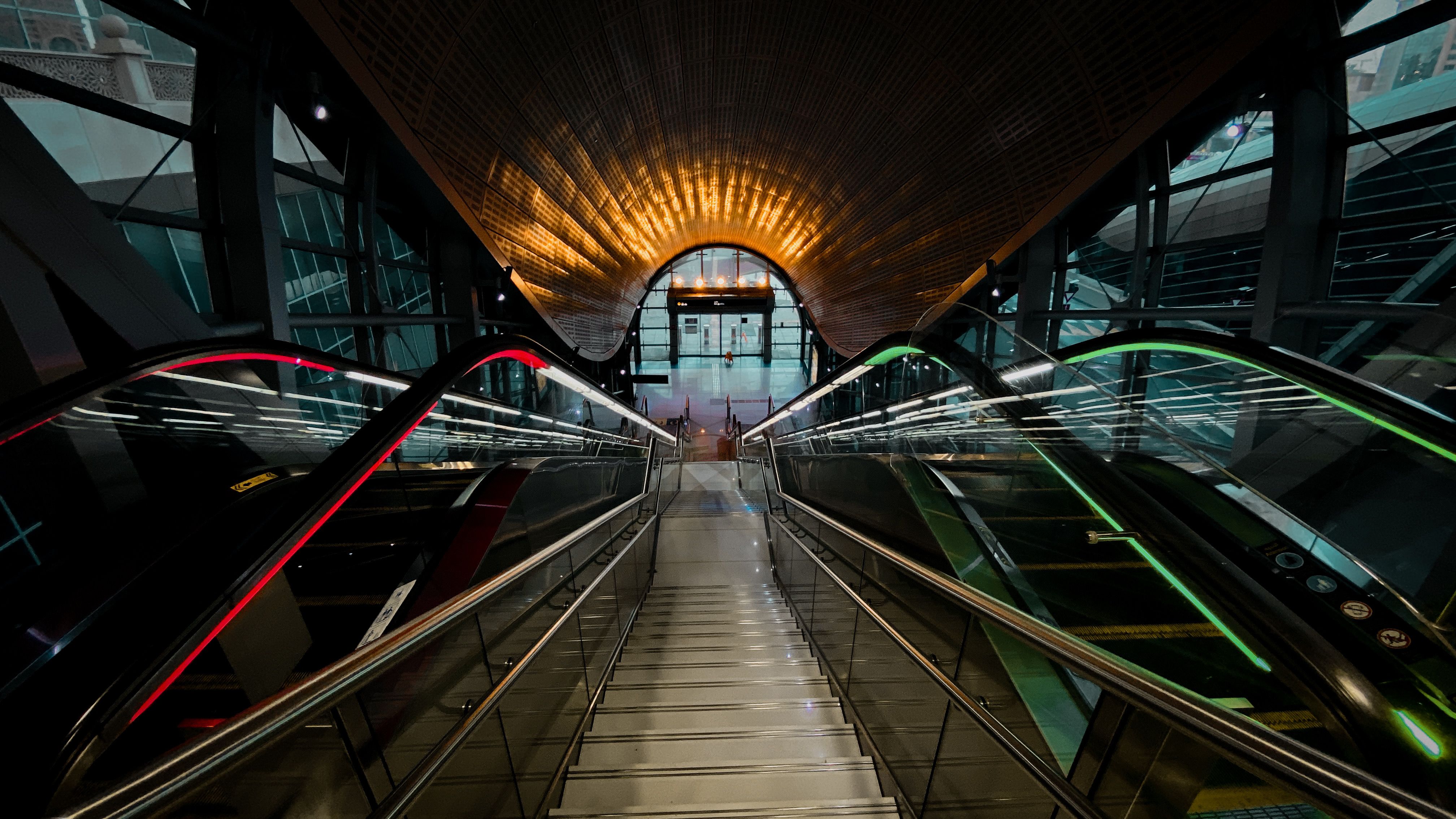 Zadarmo Fotobanka s bezplatnými fotkami na tému Dubaj, metro, SAE Fotka z fotobanky