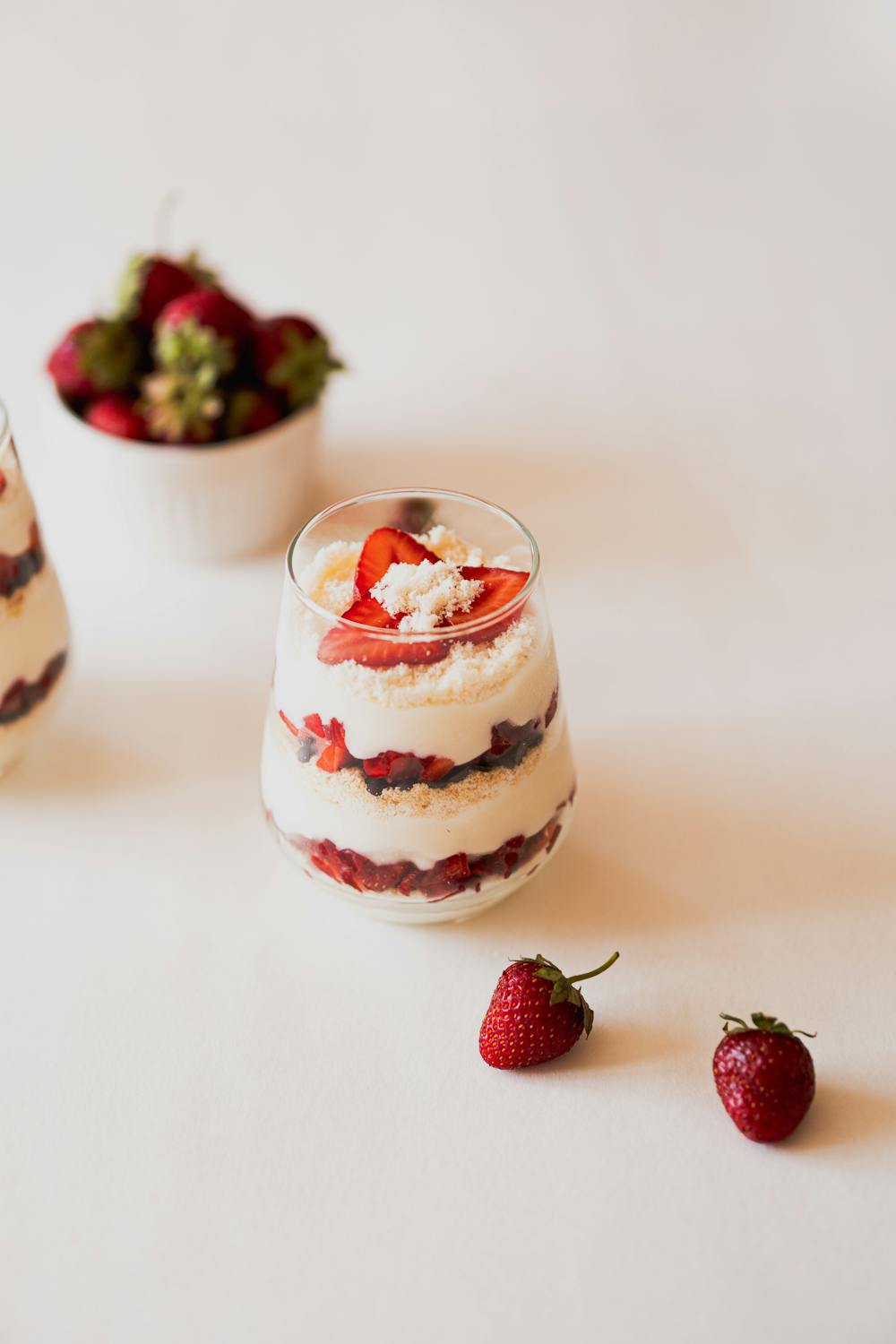 Skyr Parfait with Fresh Berries