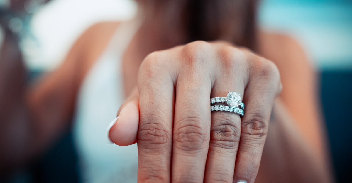 Who should a Scorpio girl marry