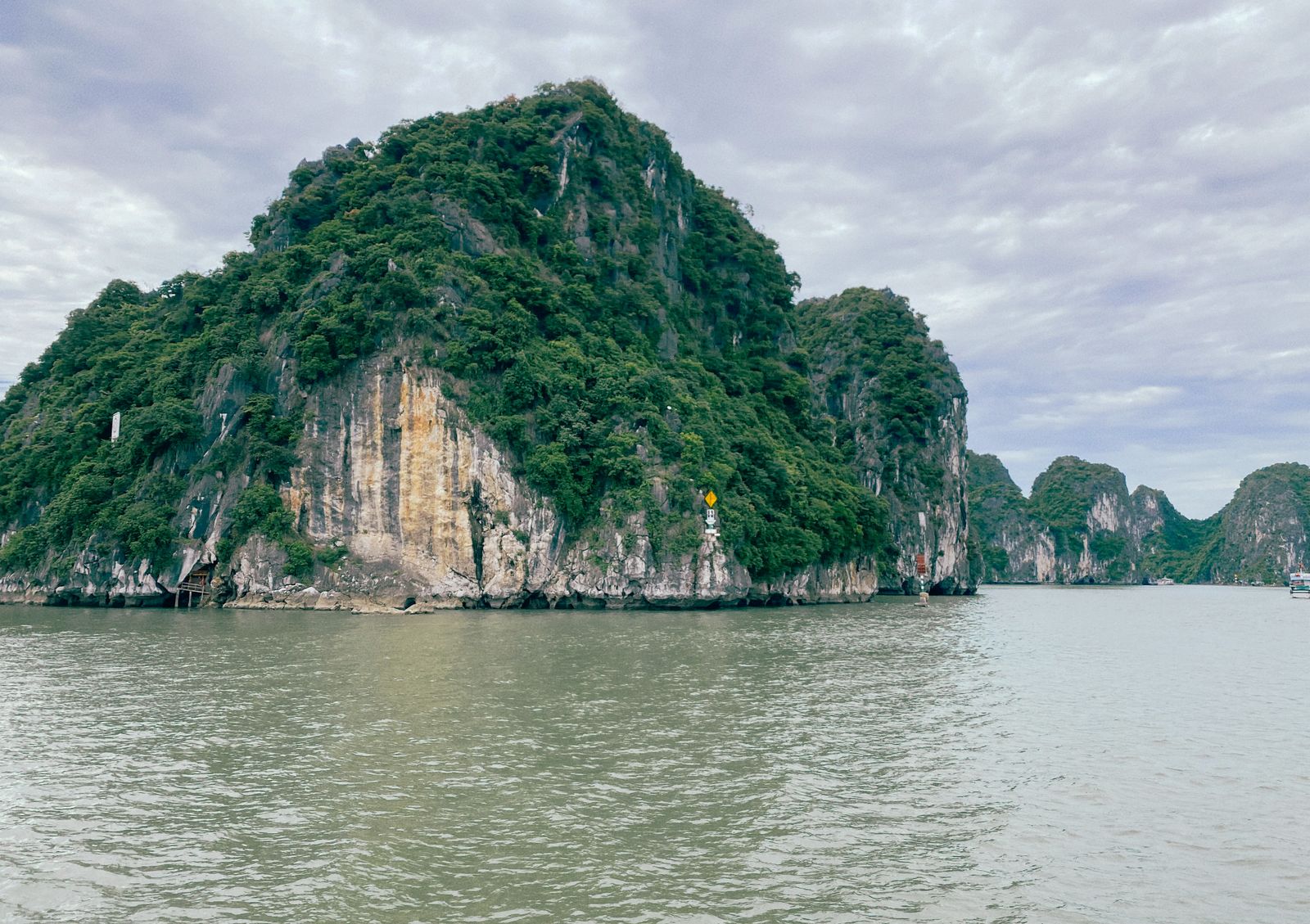 Ha Long-öböl, Vietnam