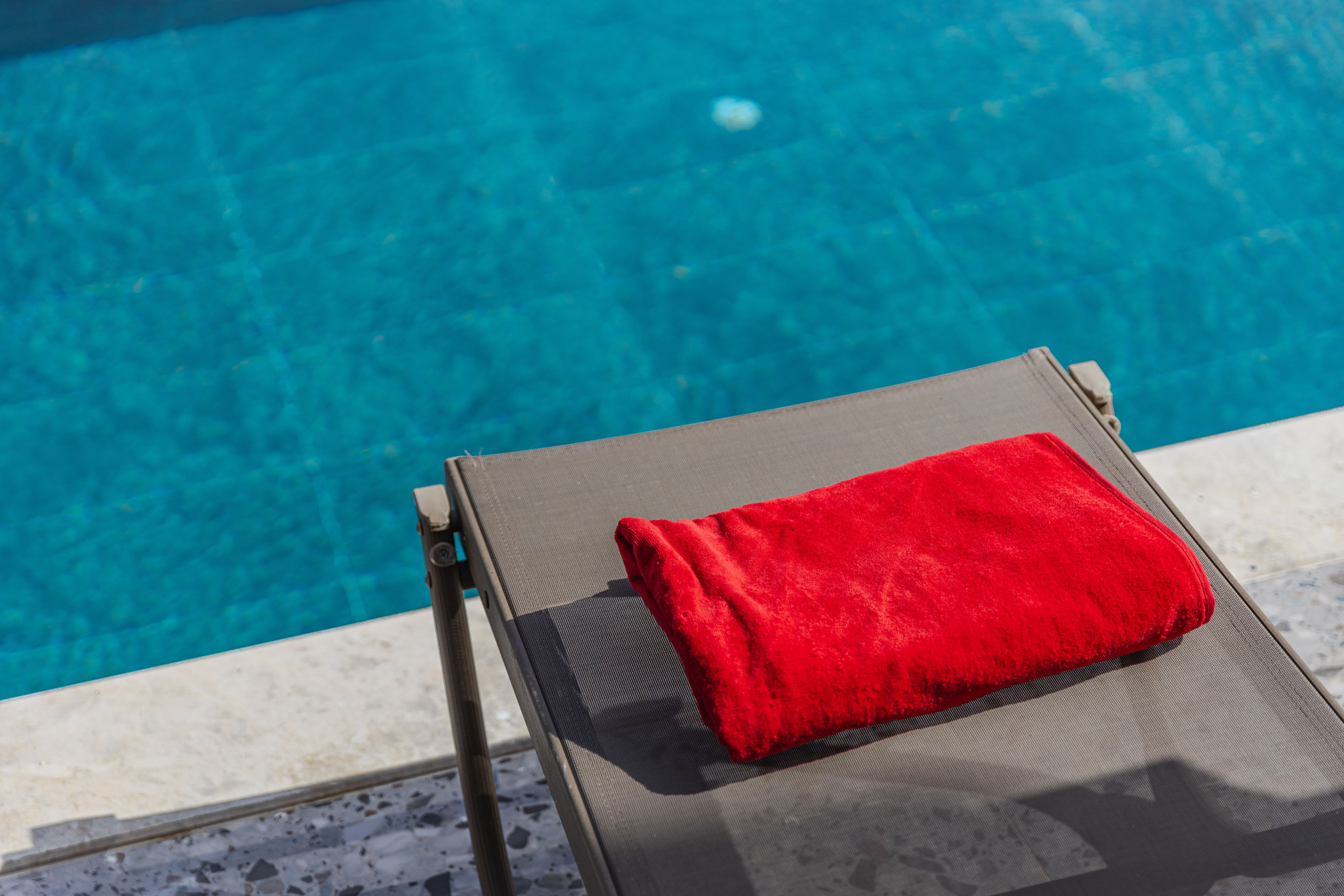 Couches Piscine : Top 10 Modèles 2026