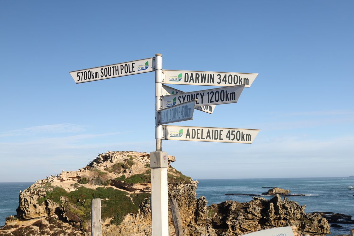 PANNEAU DE DIRECTION