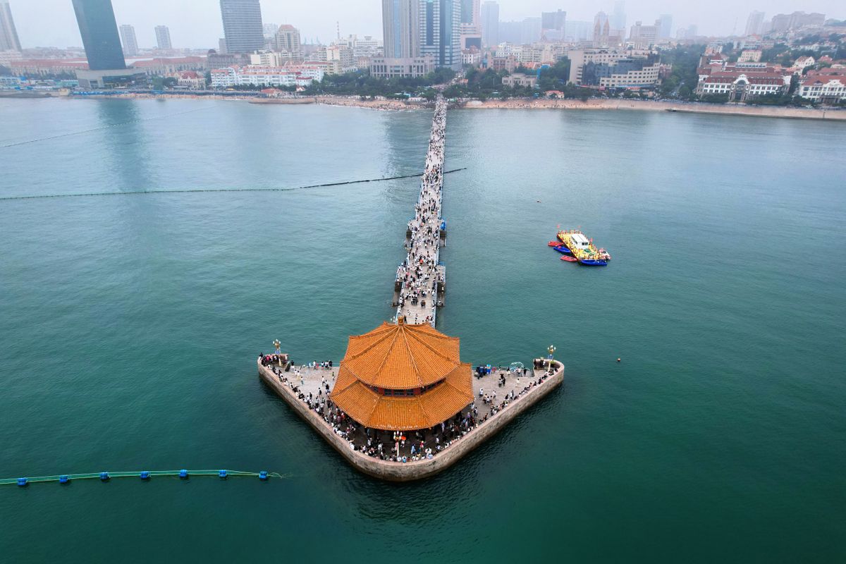 Walk Out on Zhanqiao Pier and the Old Town
