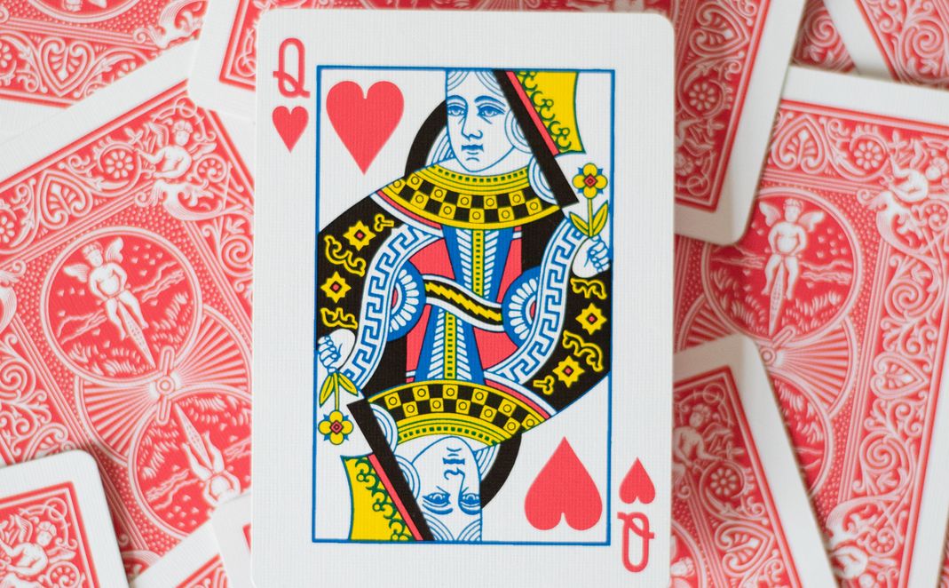 Online Casino: Spielautomaten und Live-Spiele im Überblick