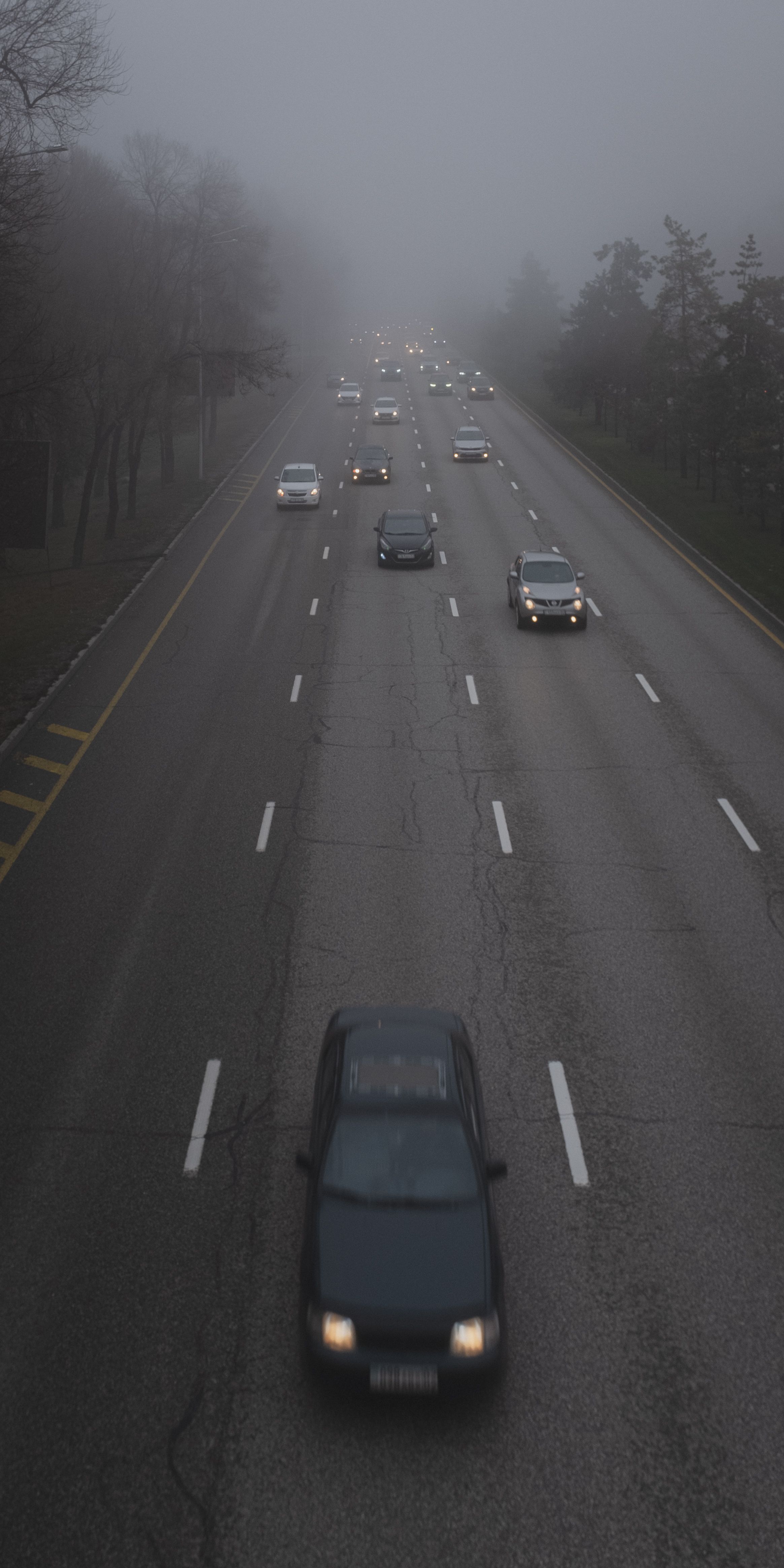 Correct Lane Usage: Rules for Highways and Roads in Spain