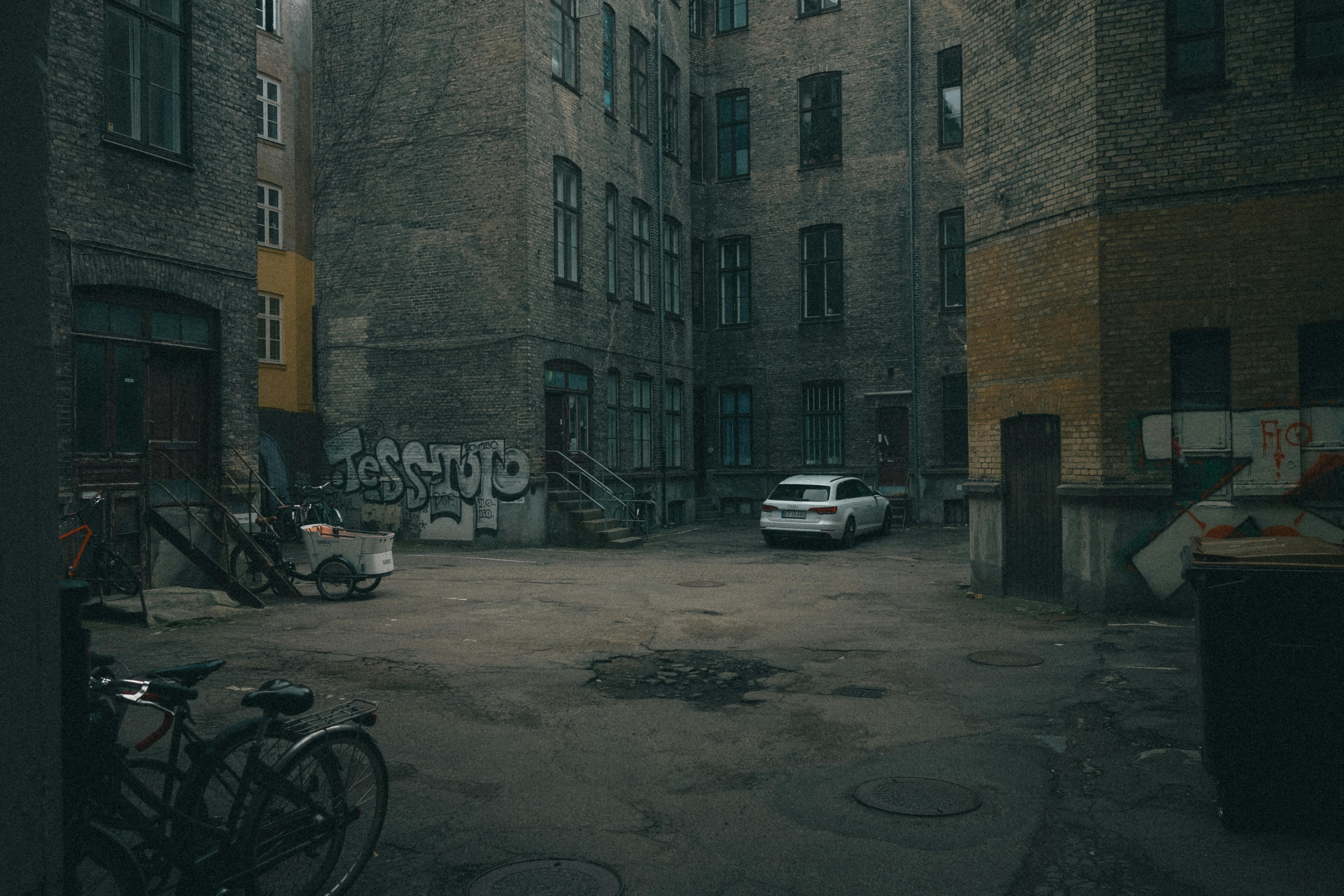 How to buy a used car in 2025: A 6-step guide with tips — Photo by lucas hegaard on Pexels