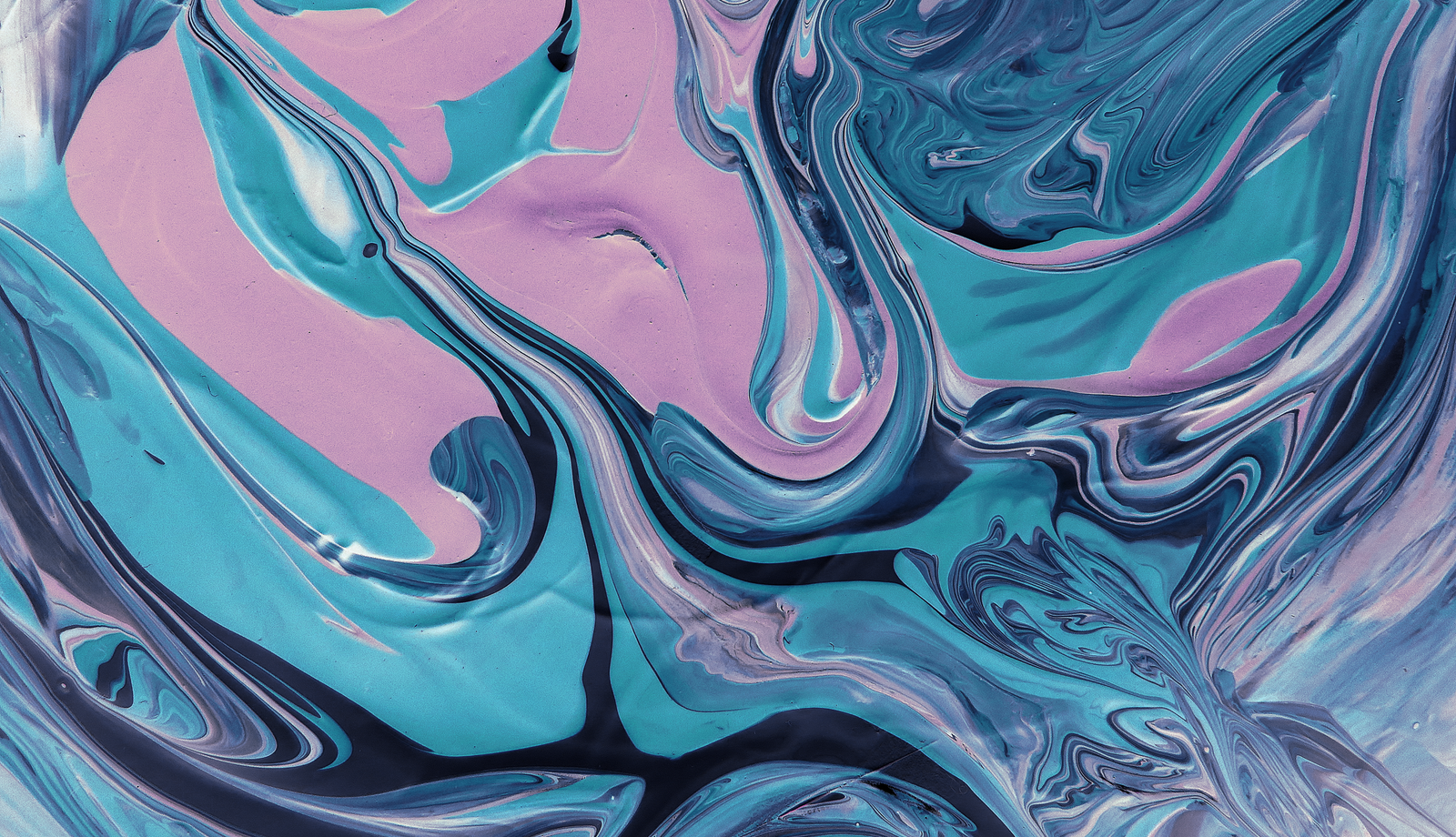 Colour in motion — creative studio artwork