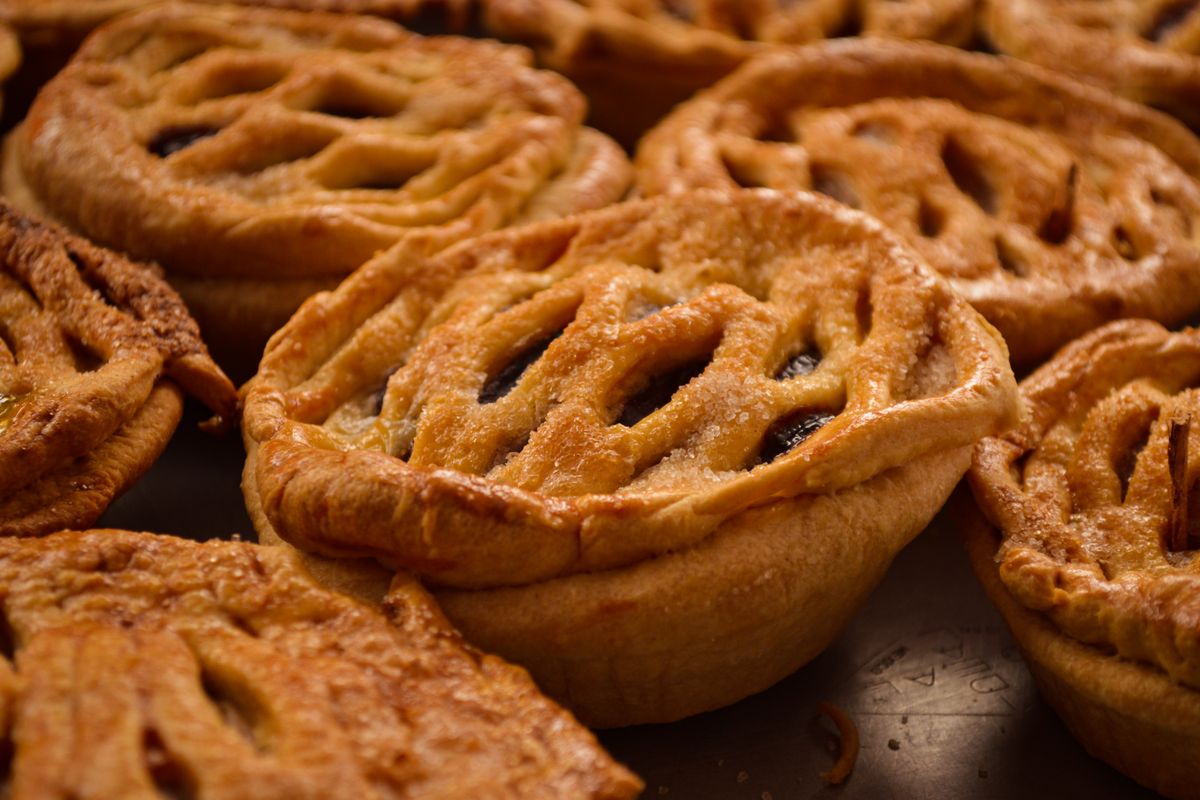 Steak and ale pie