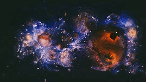 青と茶色の天の川銀河