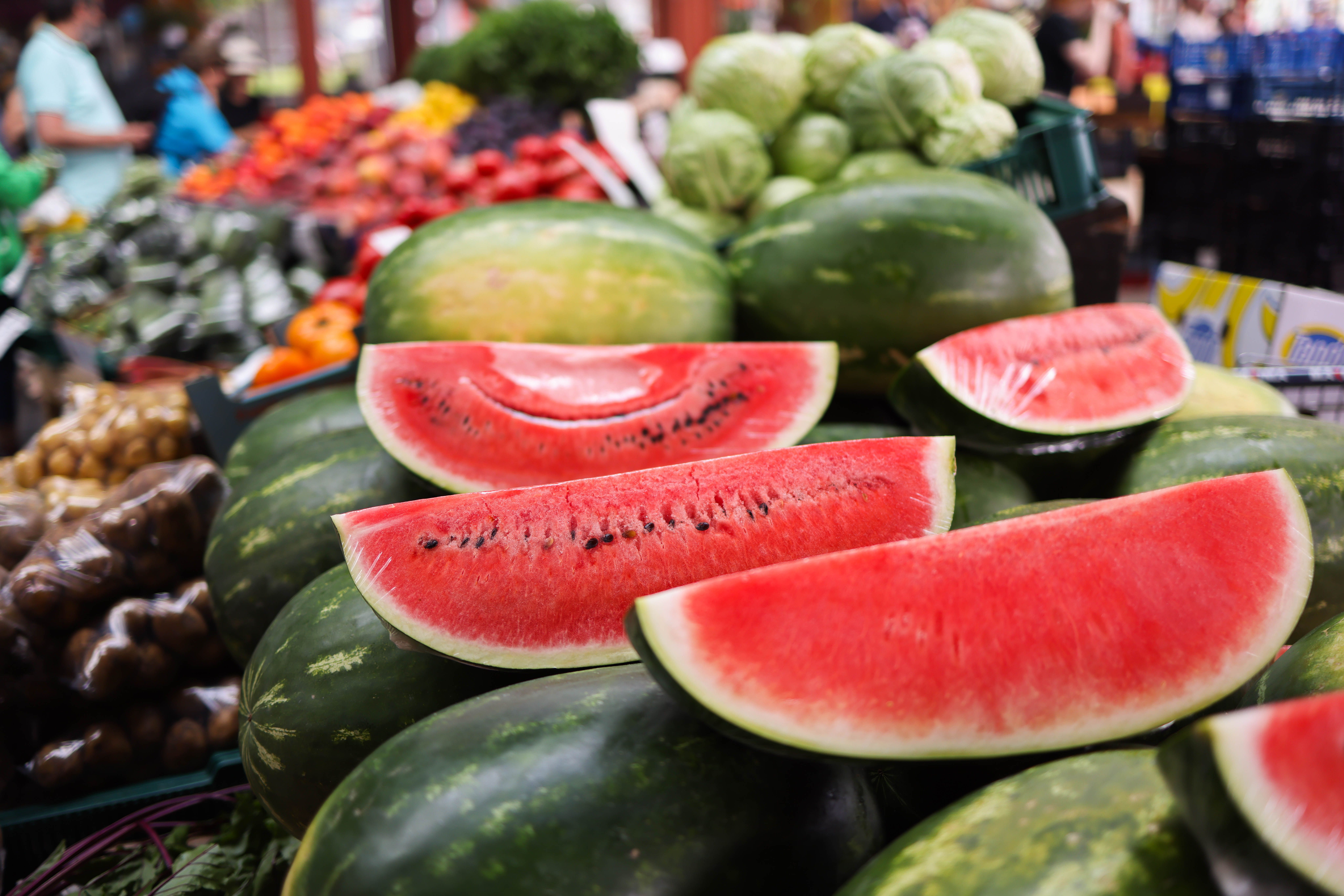 Early Summer Produce Surge Hits Southern California Farmers Markets
