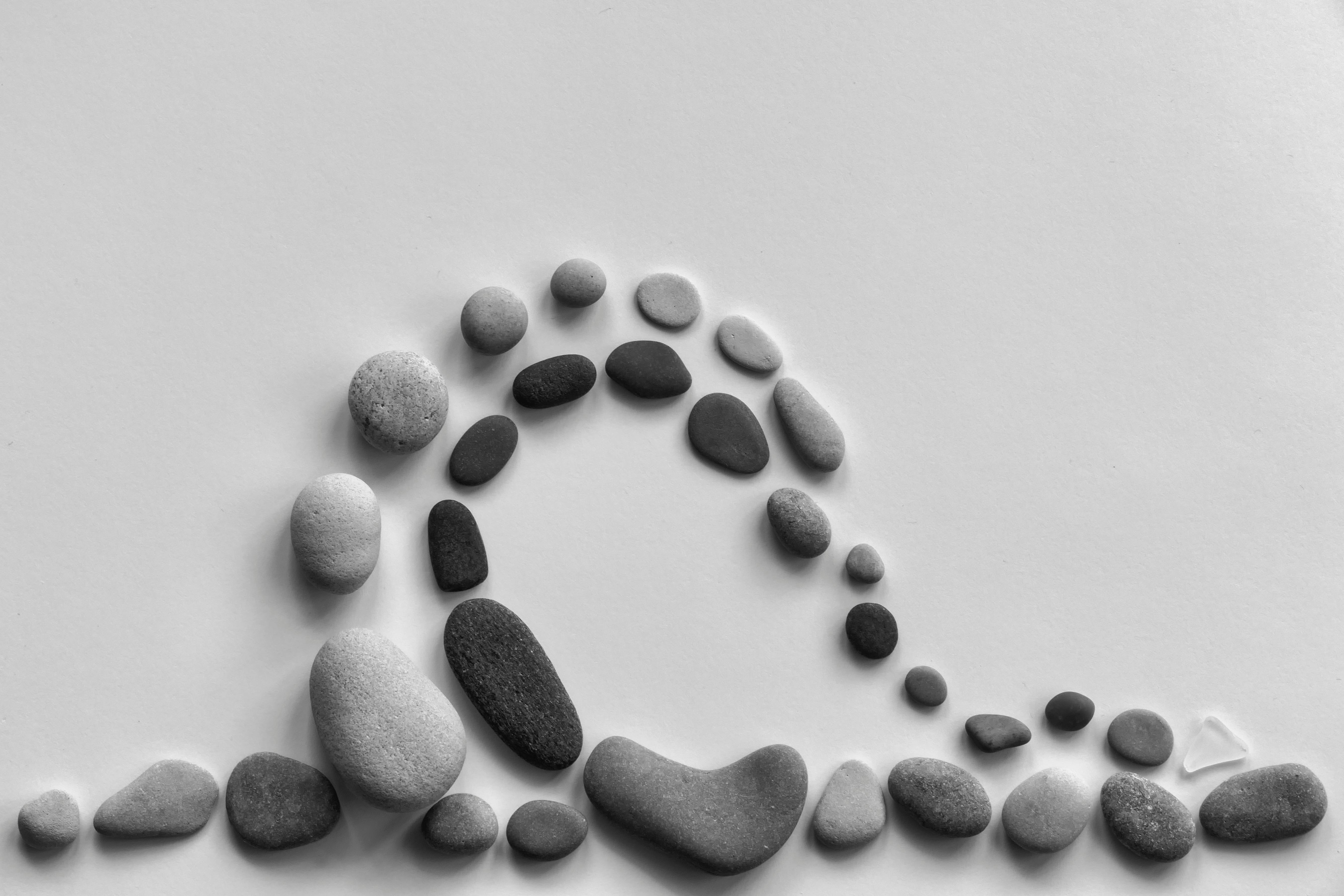 bezplatná Základová fotografie zdarma na téma abstraktní, balanční kameny, černobílý Základová fotografie