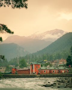 Naran kaghan tour thumbnail 2