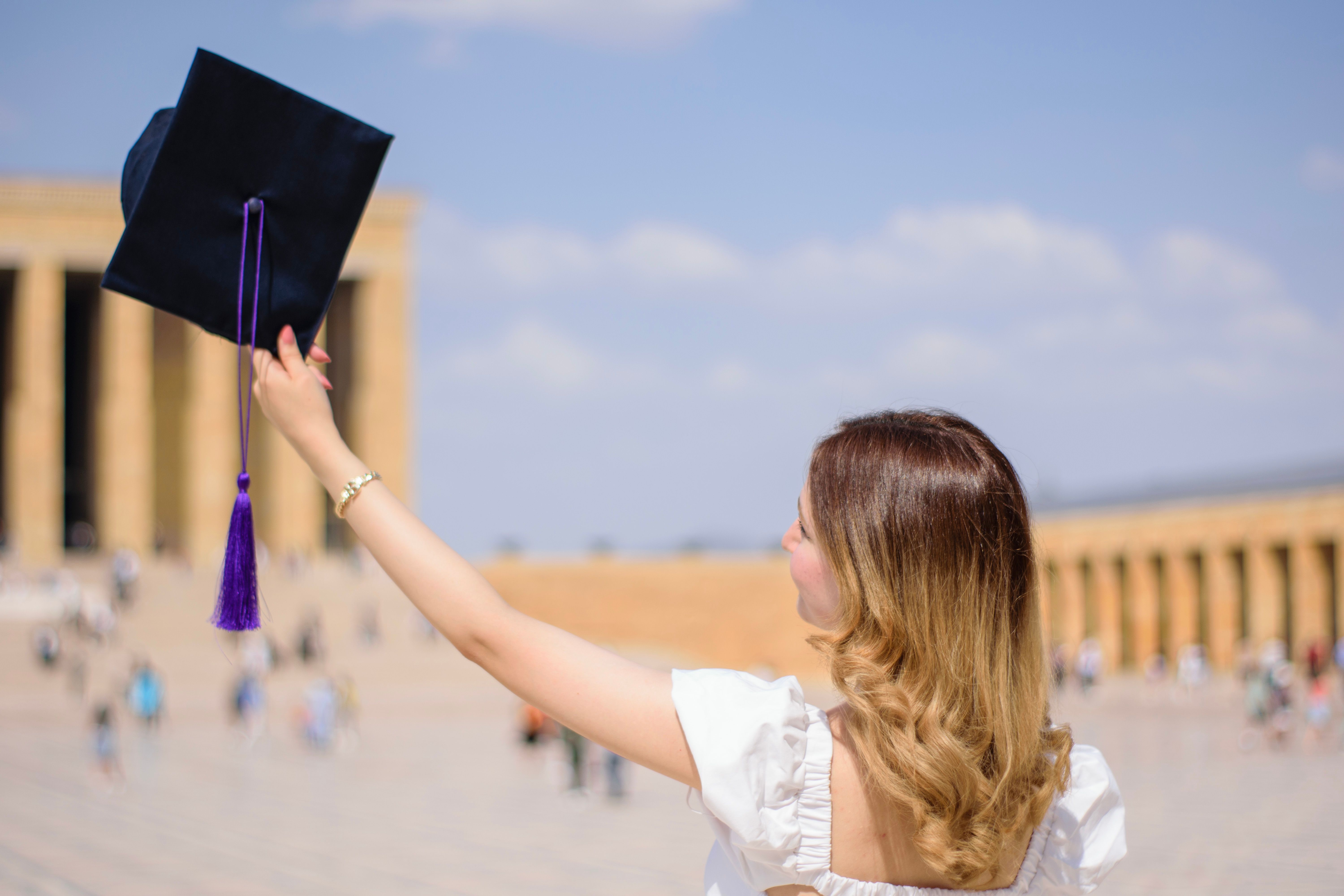 professional certifications list professional certifications online — Photo by Berna on Pexels