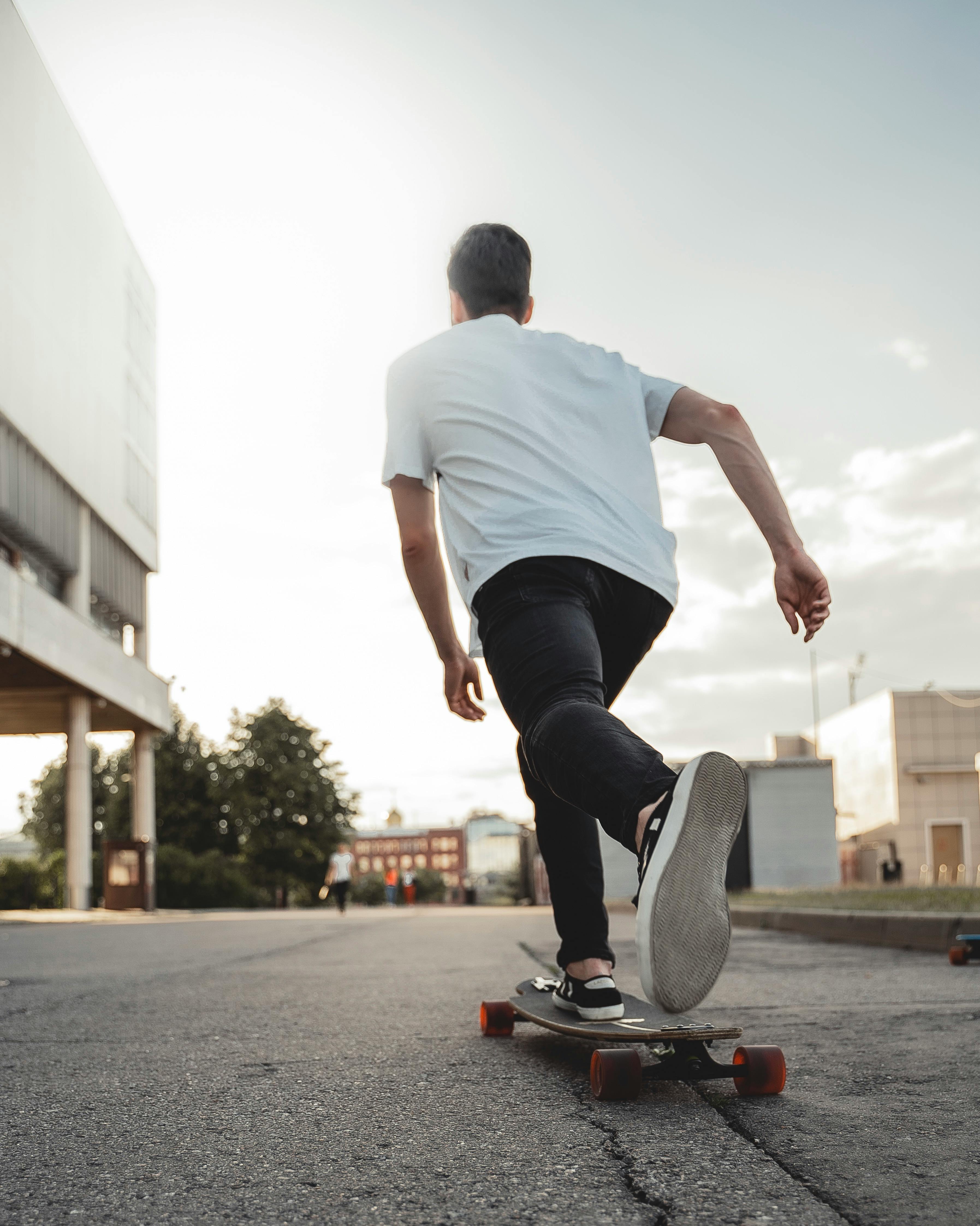 Young Man On A Skateboard \u00b7 Free Stock Photo