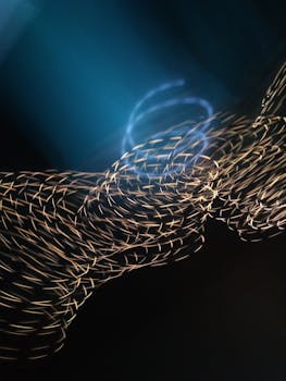 抽象光绘画令人惊叹地展示了充满活力的运动与流动性