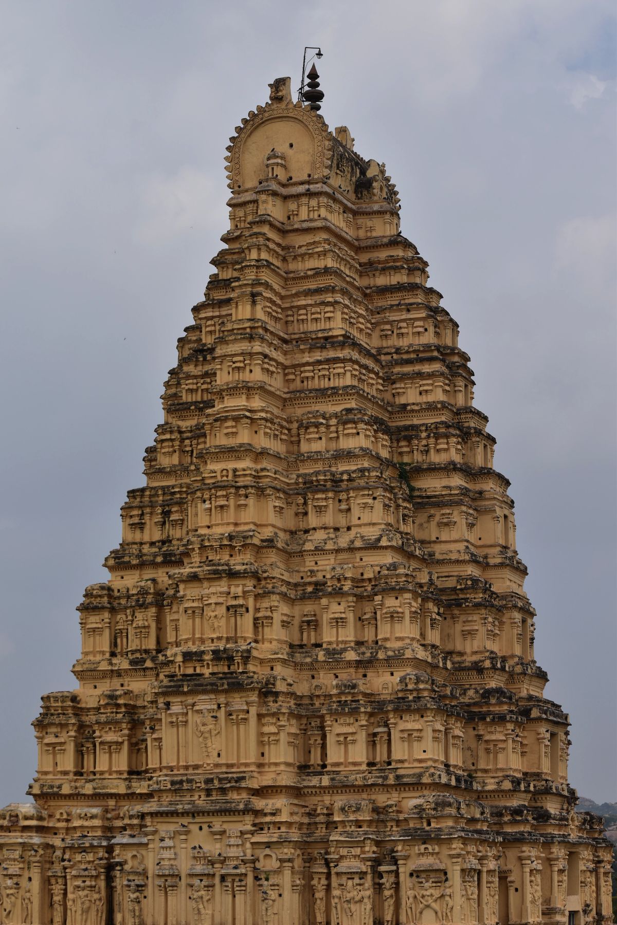 Hampi Virupaksha Temple & Heritage Yatra — photo 1