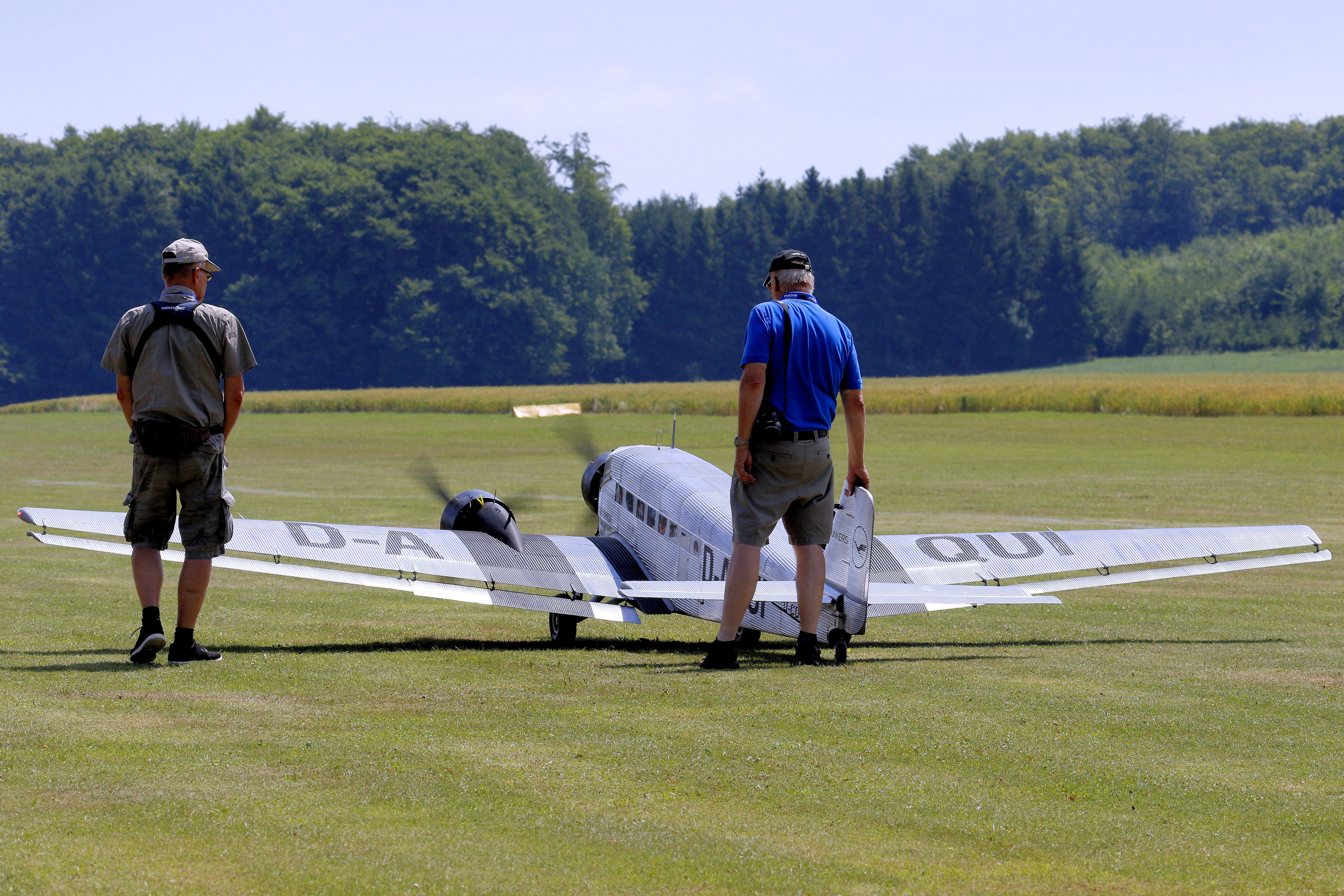 Discover Top Model Airplane Kits for Sale Canada