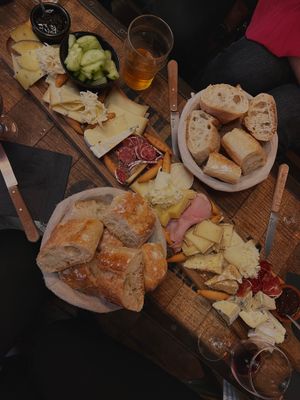 Planches apéro variées