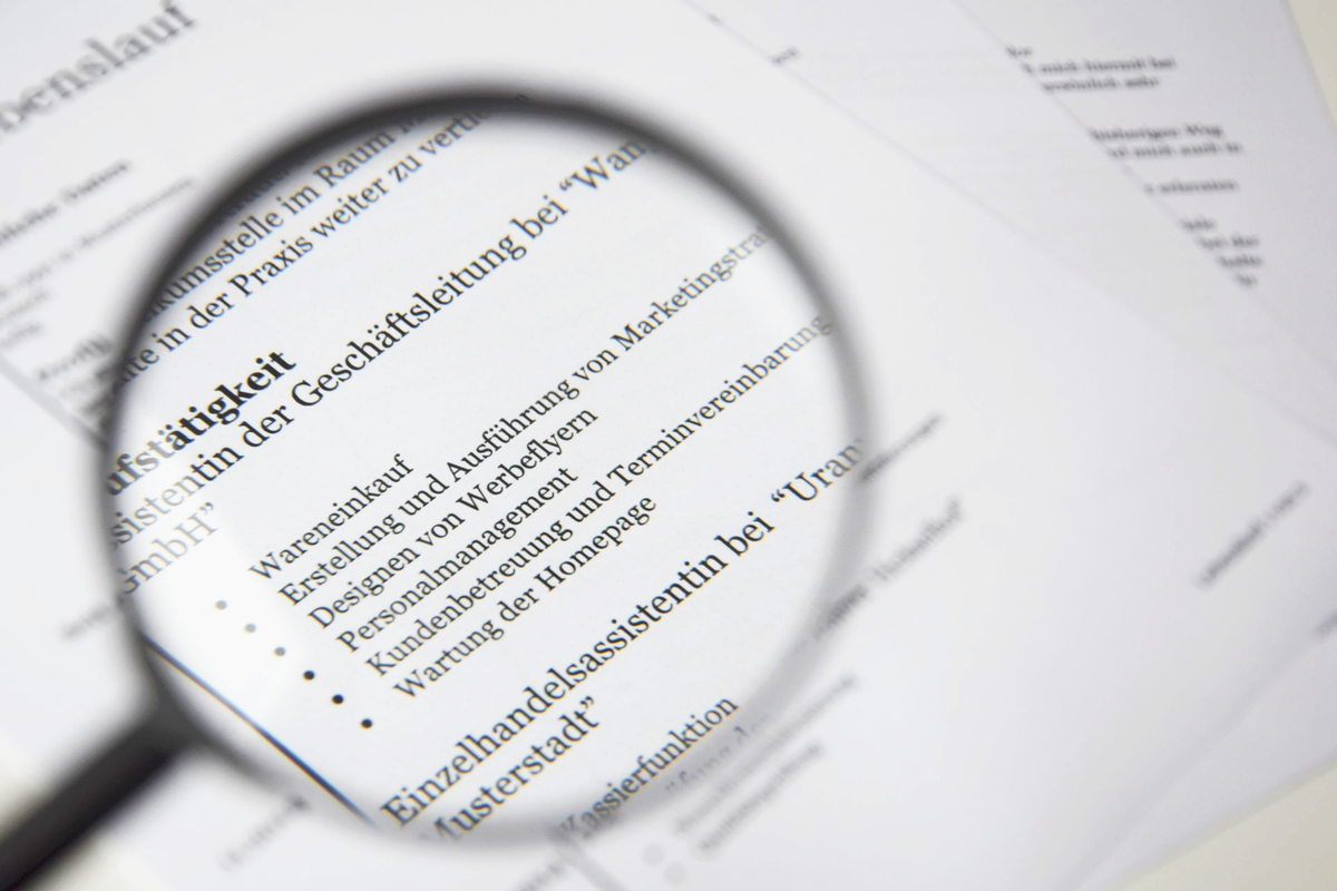 Chaîne de valeur de Porter : analyse et application - Les fondements stratégiques de la chaîne de valeur : sur quoi repose le concept ?