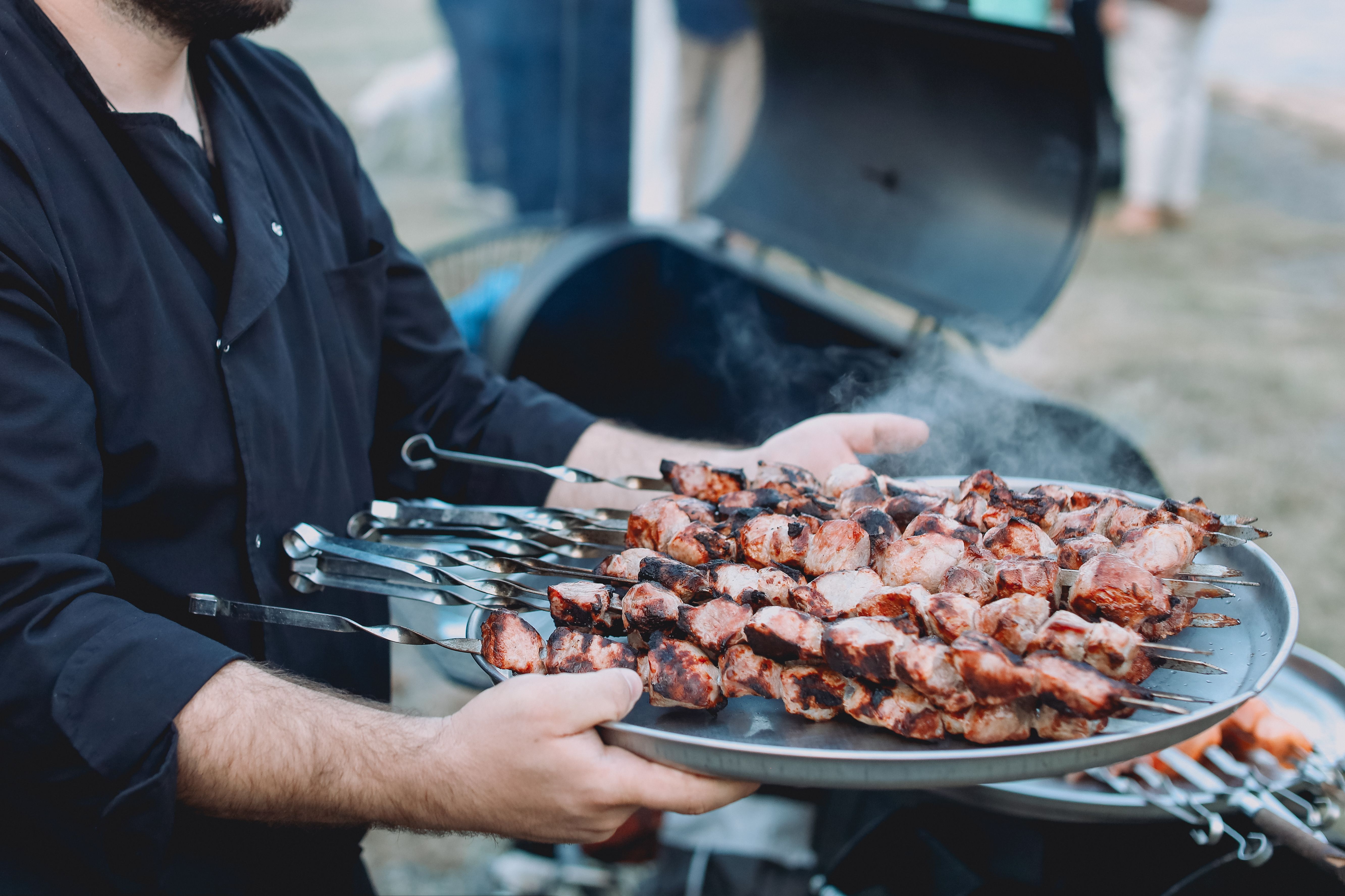 Foto de stock gratuita sobre a la barbacoa, apetitoso, bandeja, bandeja