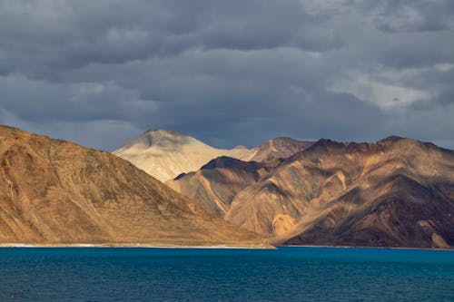 Brown and White Mountains