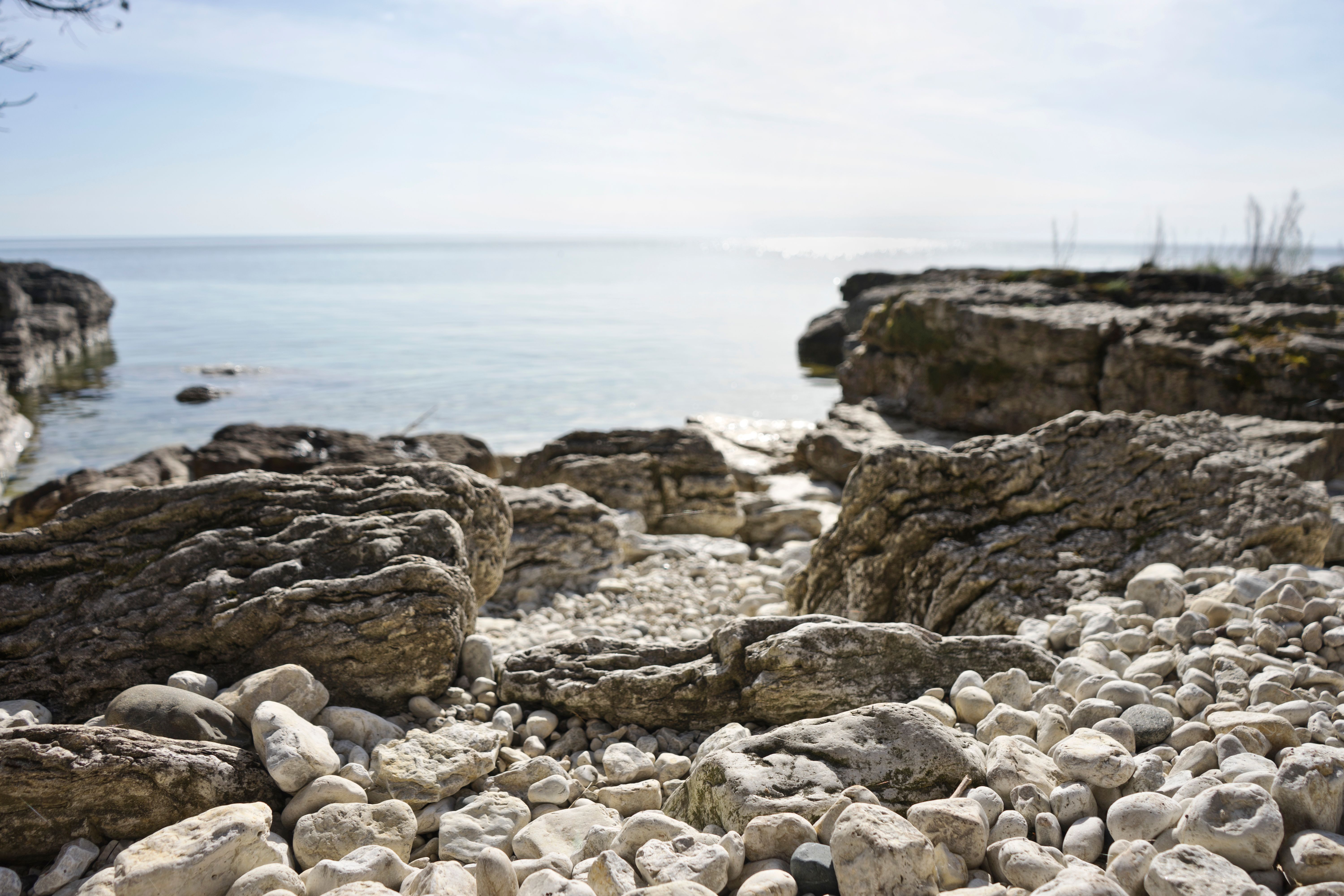 Rocky Shore in Sunlight · Free Stock Photo