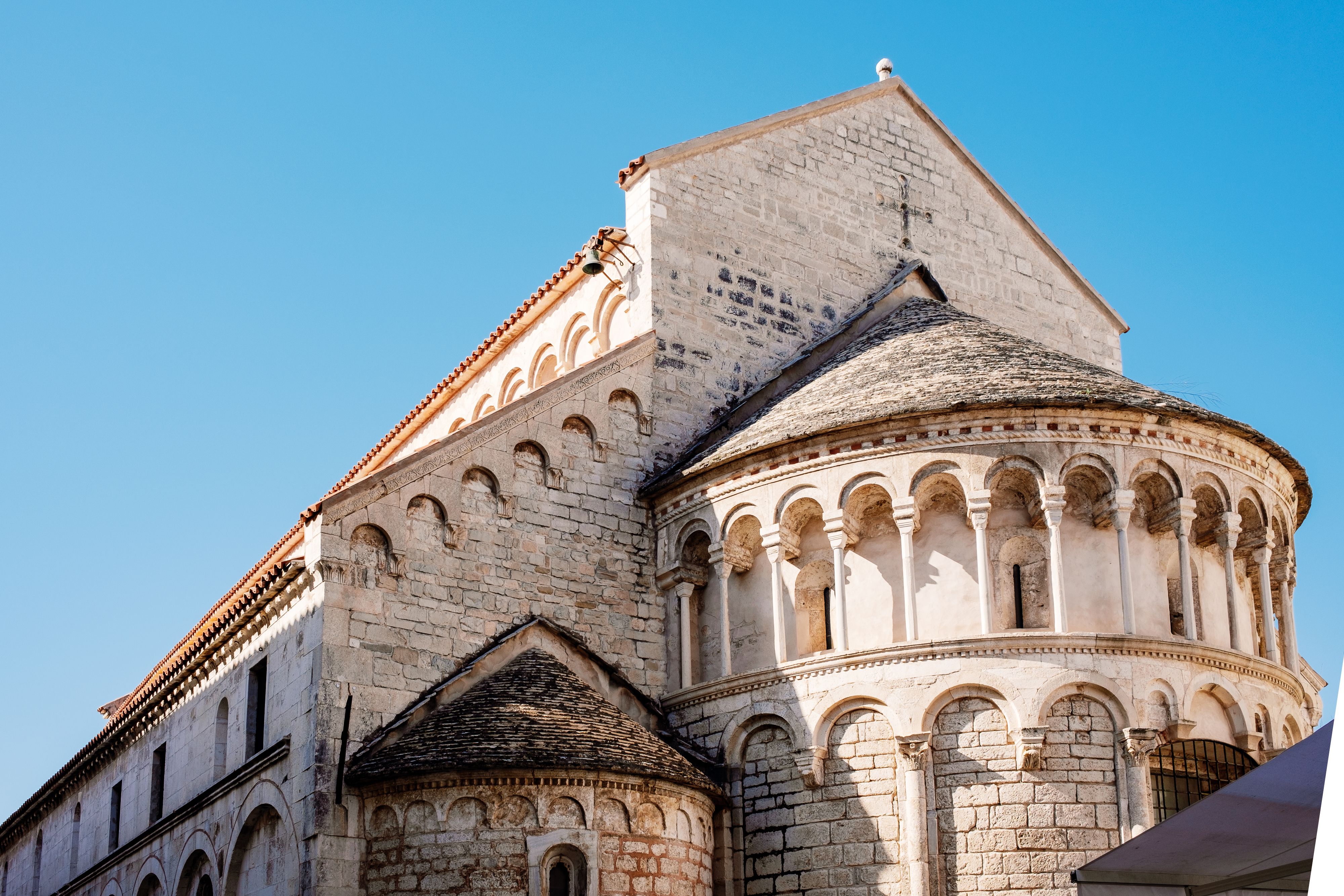Cathédrale Saint-Cyr-et-Sainte-Julitte de Nevers