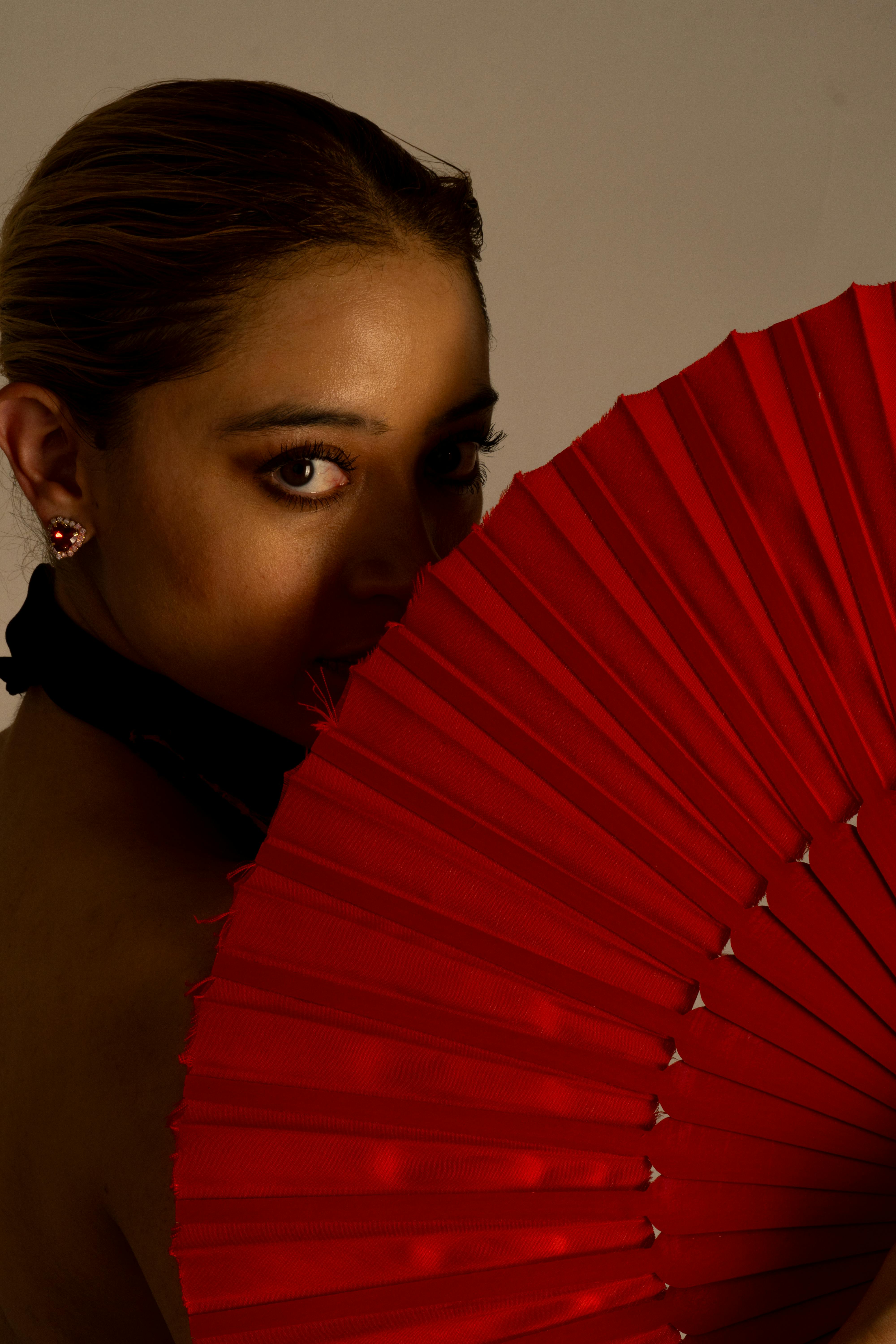 Ilmainen kuvapankkikuva tunnisteilla # sisätiloissa, aikuinen, arvoituksellinen Kuvapankkikuva