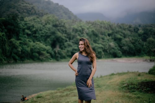 Free Photo of Woman Wearing Grey Dress Stock Photo