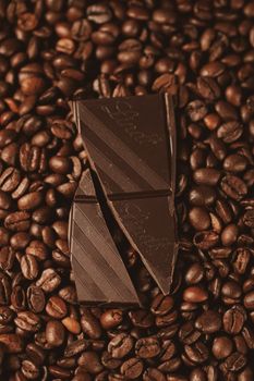 Dark Chocolate Mocha Cherry Pro Bar