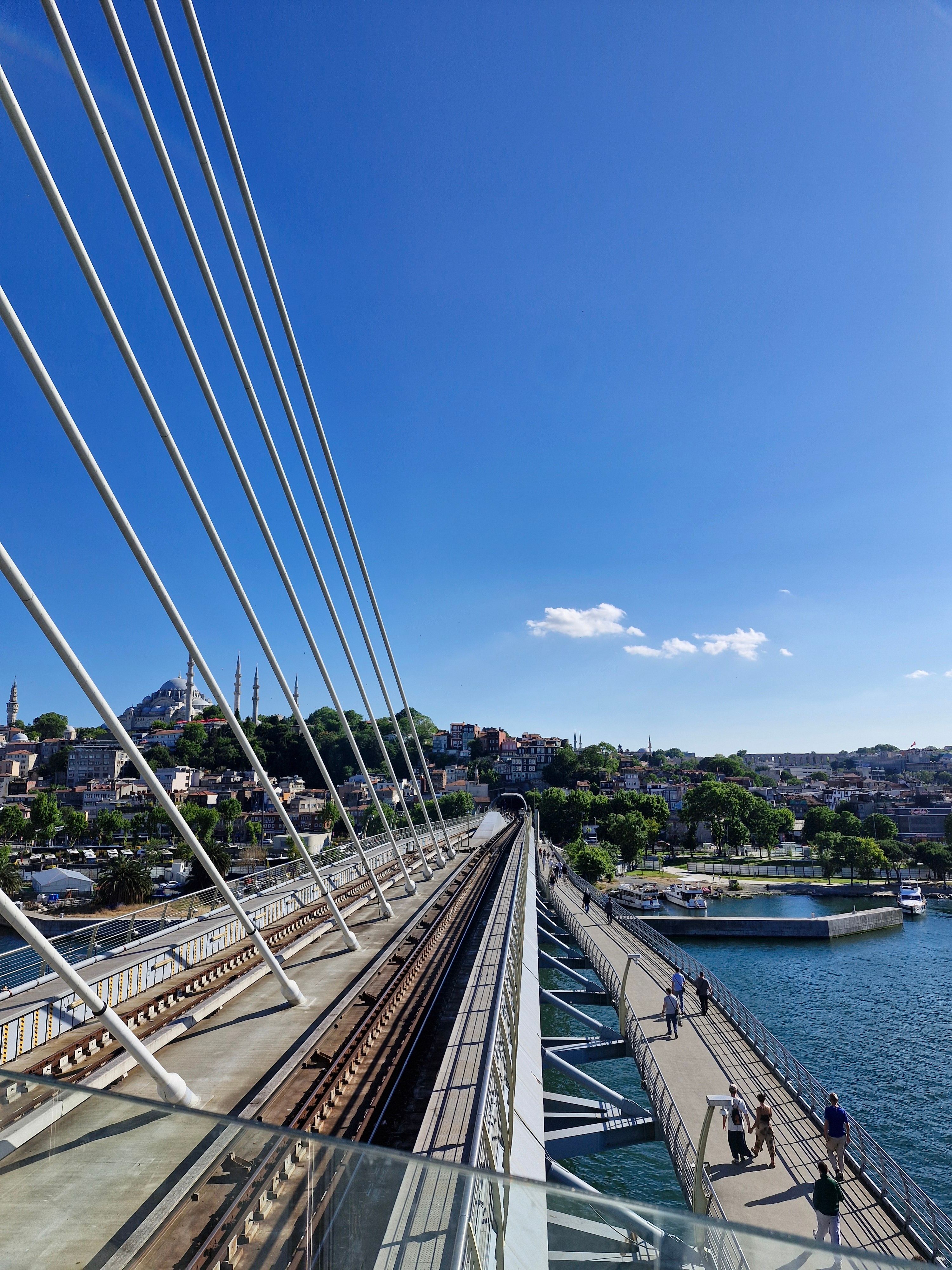 Halic Metro Koprusu Bridge in Istanbul · Free Stock Photo