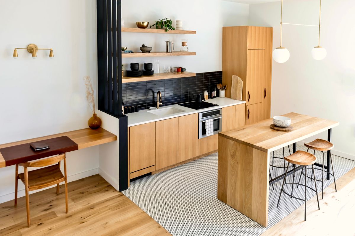 flat moves in Abernethy — Flat Moves in Abernethy — the working end of the job