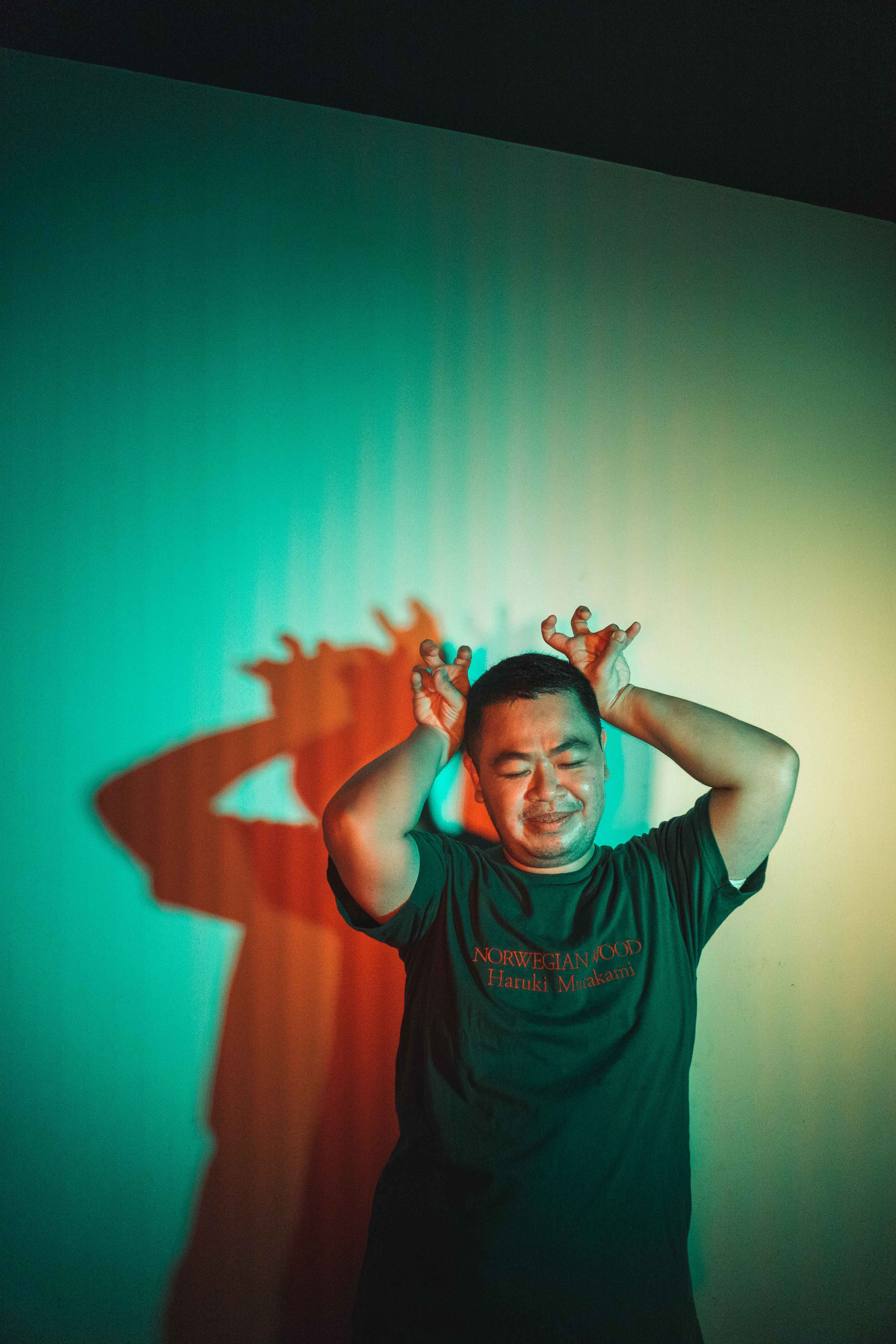 Man Showing Hand Gestures · Free Stock Photo