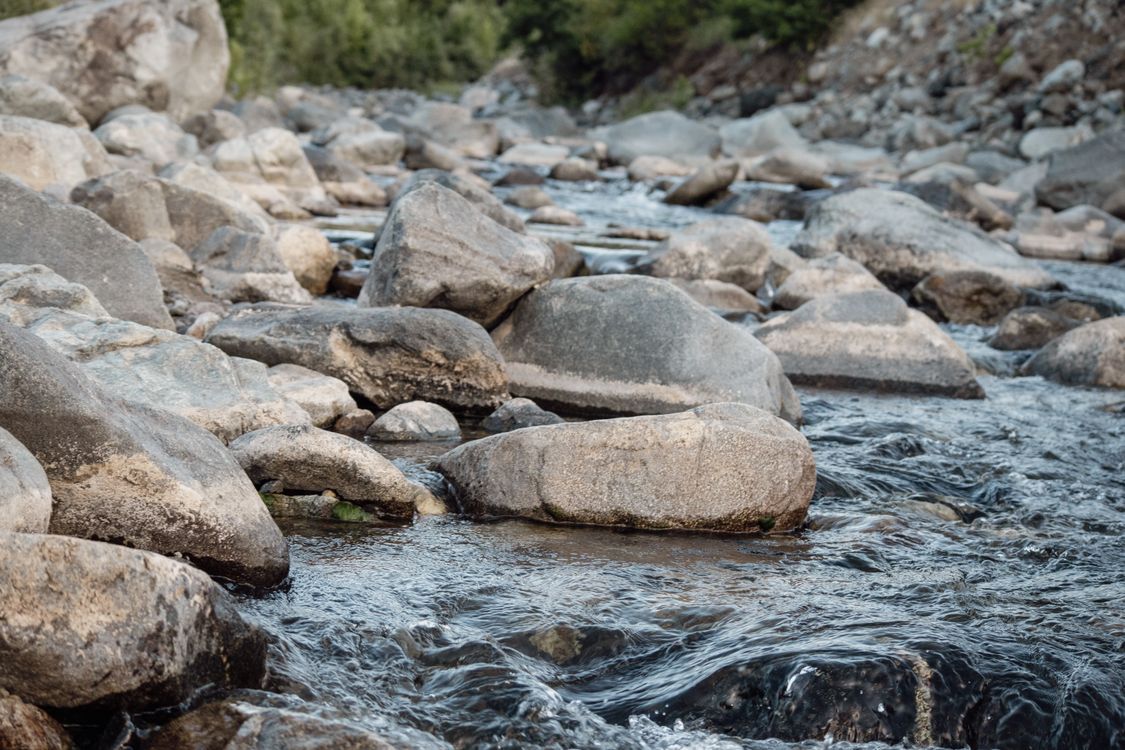 Stream Line Rocks Rocks on Stream · Free Stock Photo