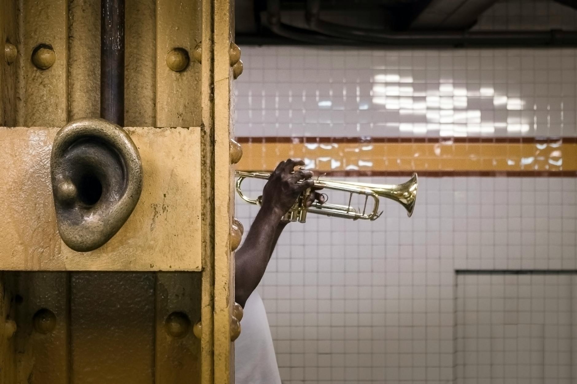 Mirror Finish Subways