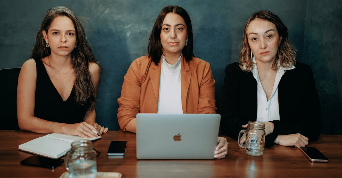 美商鄧白氏攜手財經M平方 打造全方位戰略視野