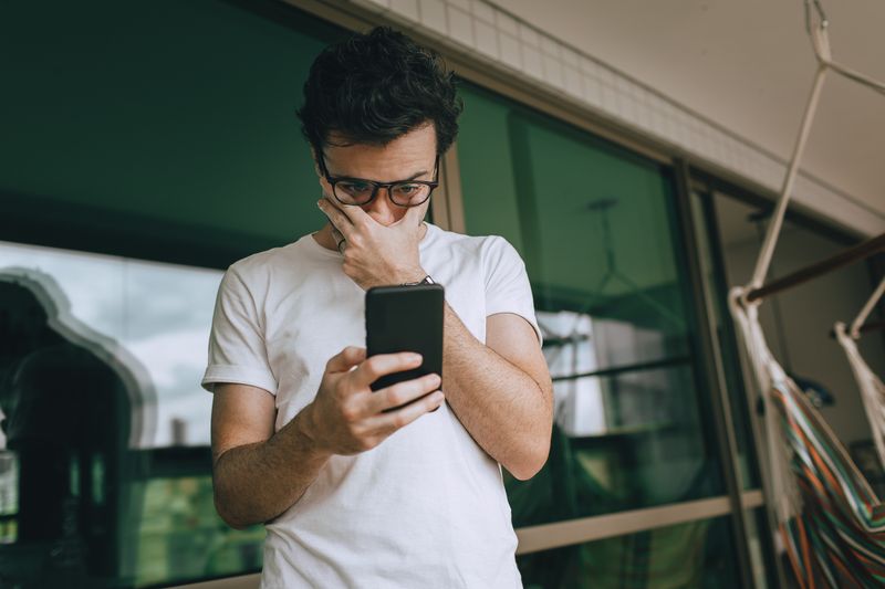 Celular esquentando muito? Descubra as causas e soluções