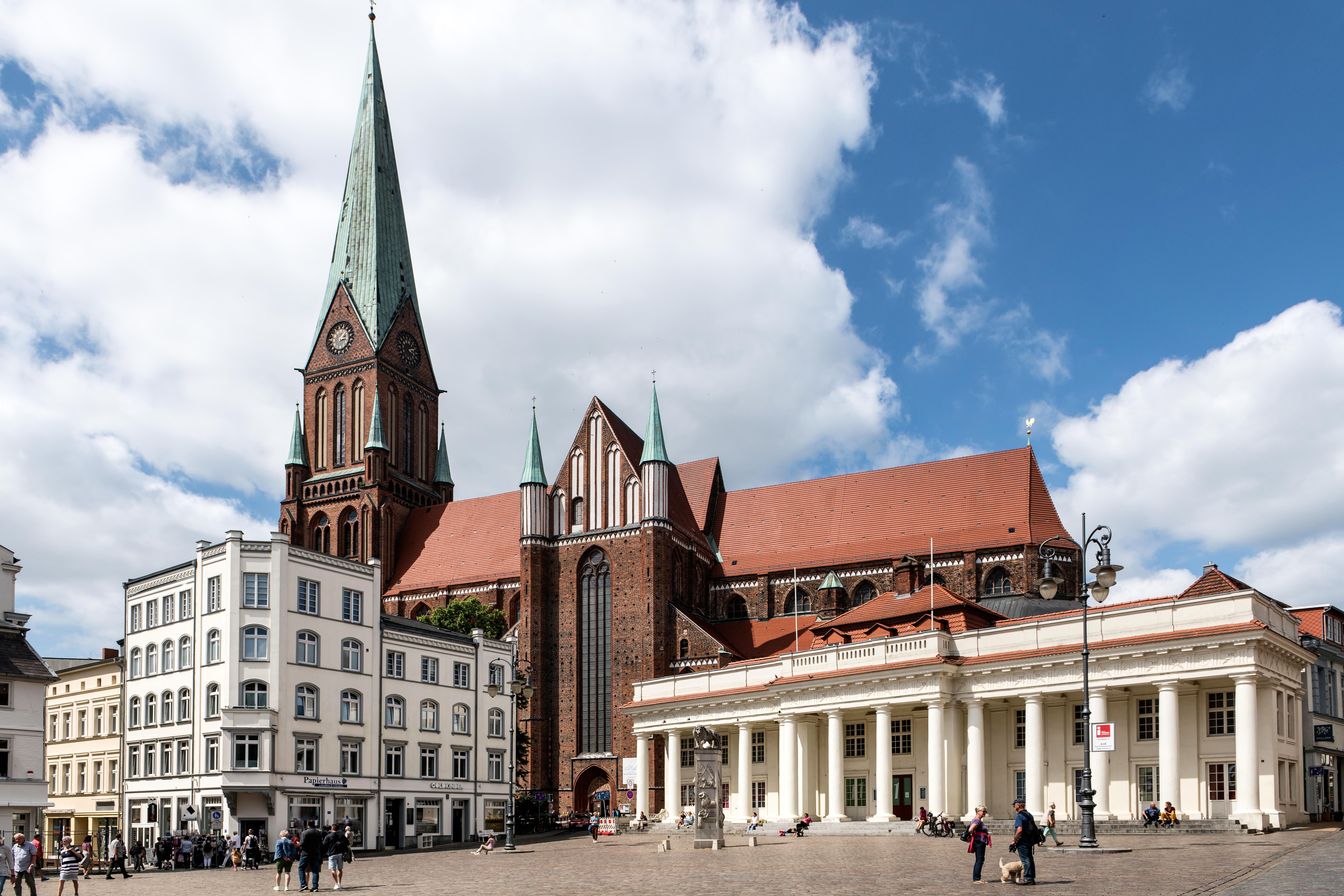 CDU Faces Losses in Mecklenburg-Vorpommern Regional Elections