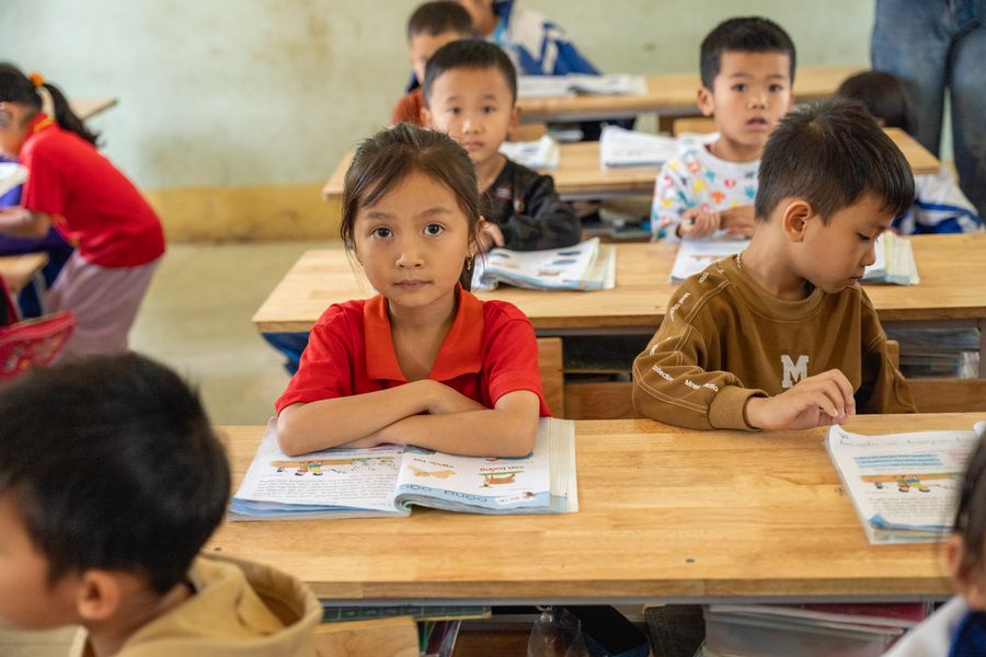 Estudiantes de primaria en clase