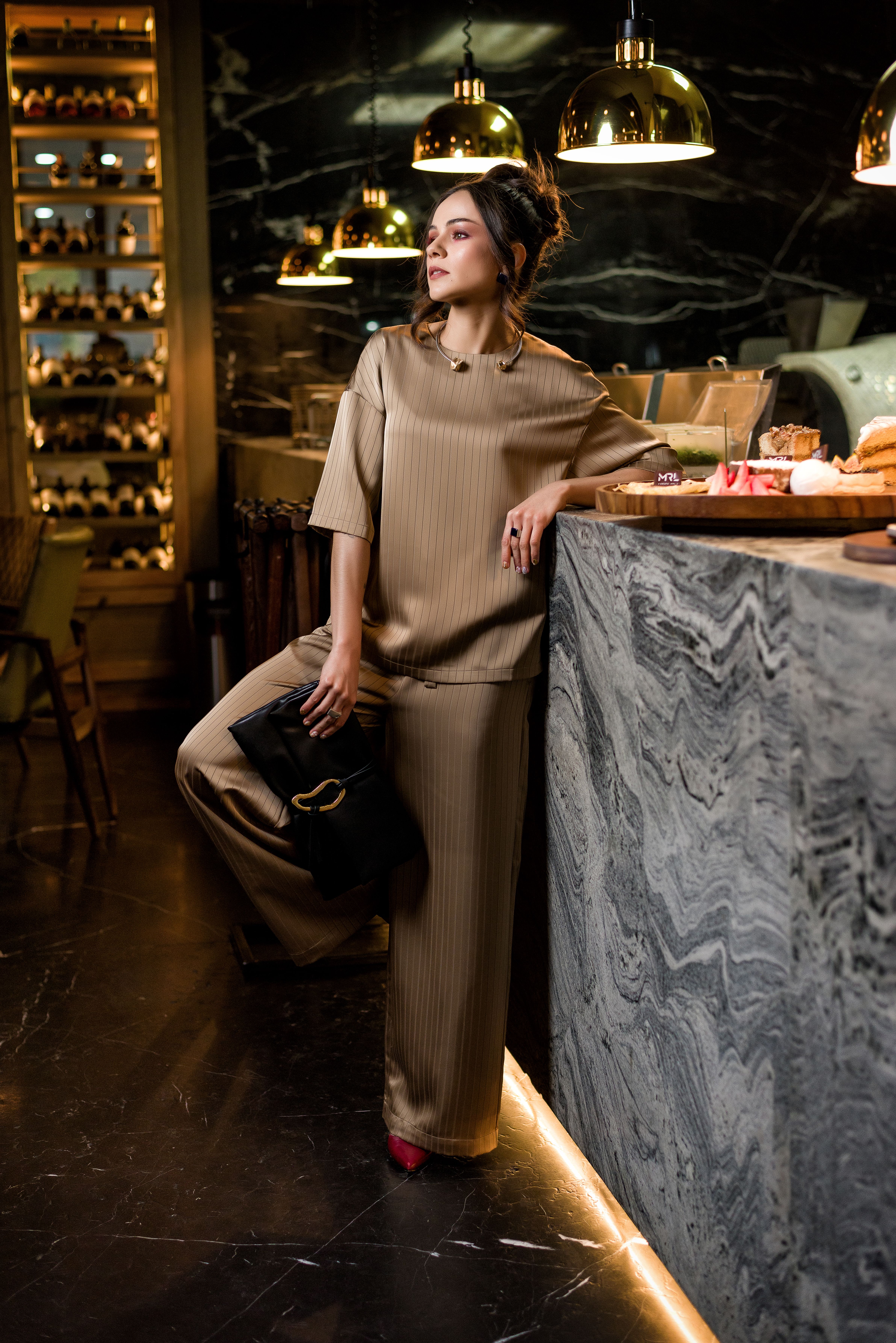 quiet luxury minimal outfit