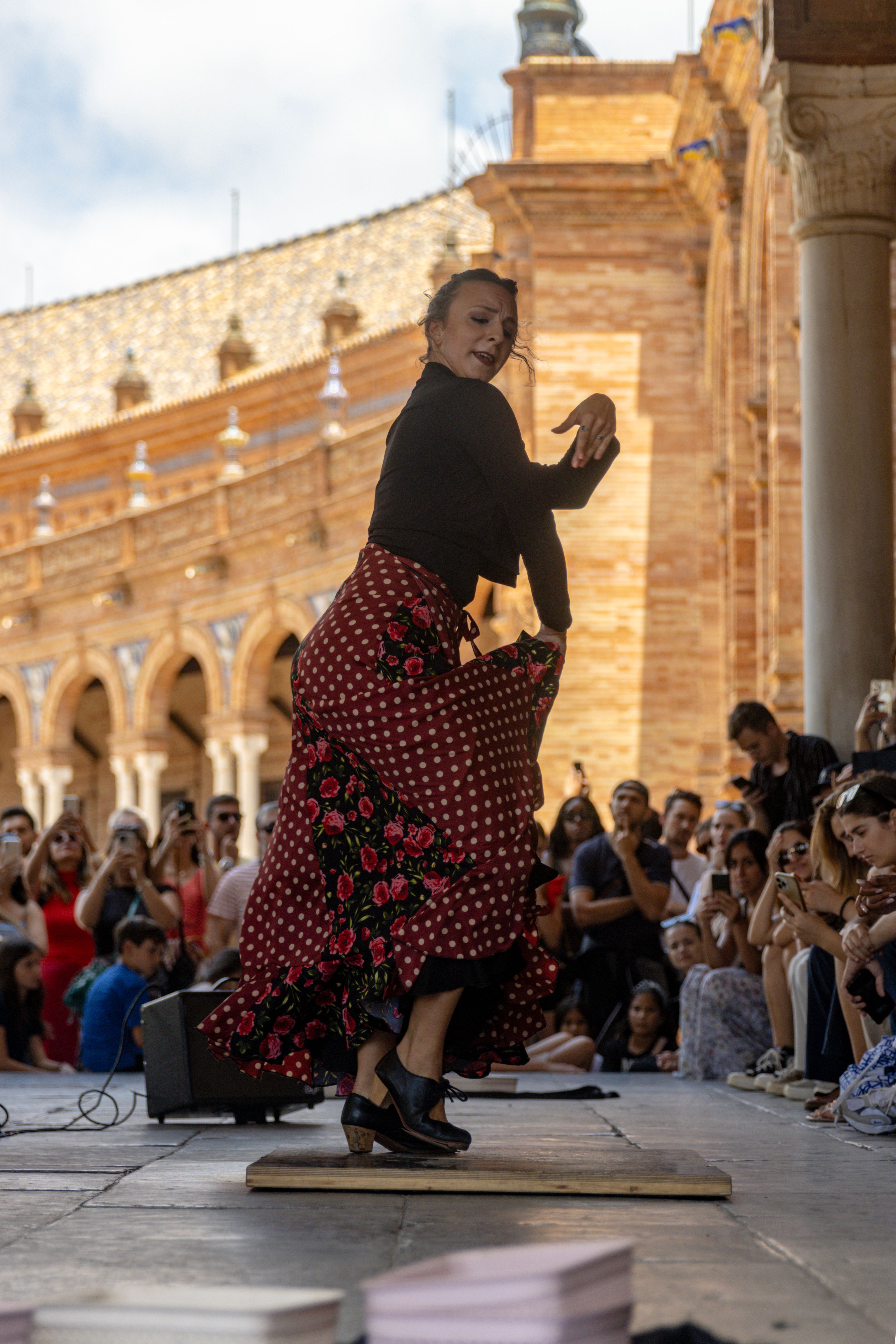 Seville 2026: Experience the Heart of Flamenco & History