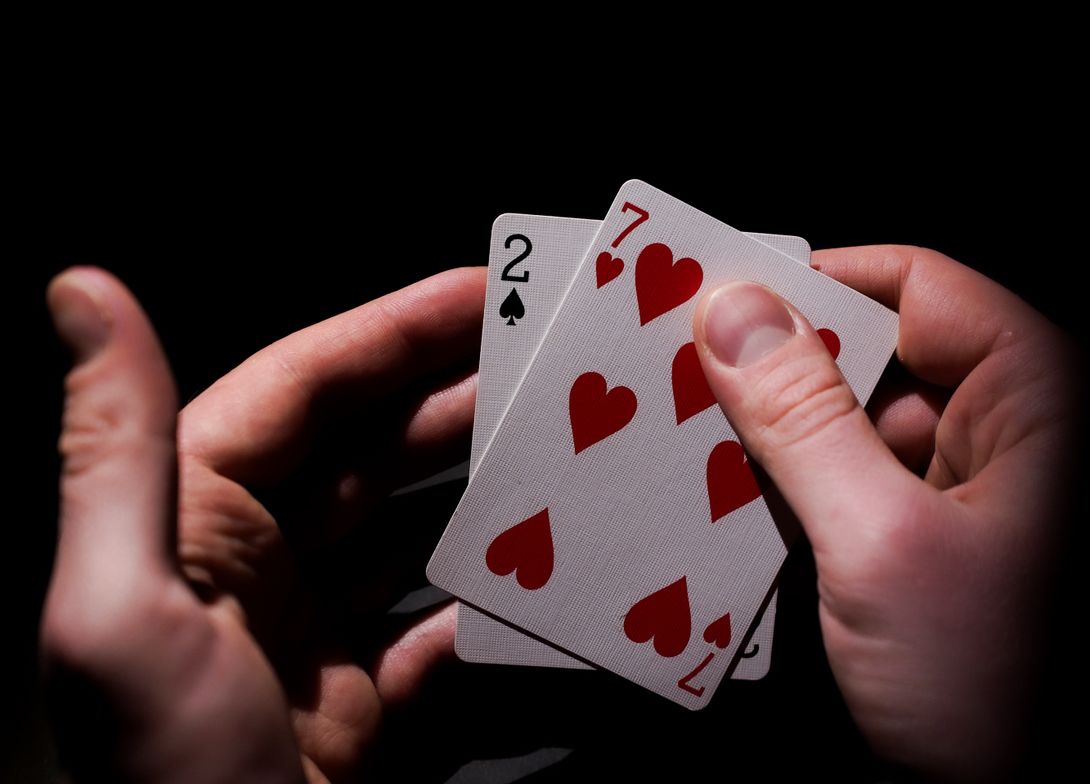 Online Casino: Spielautomaten und Live-Spiele im Überblick