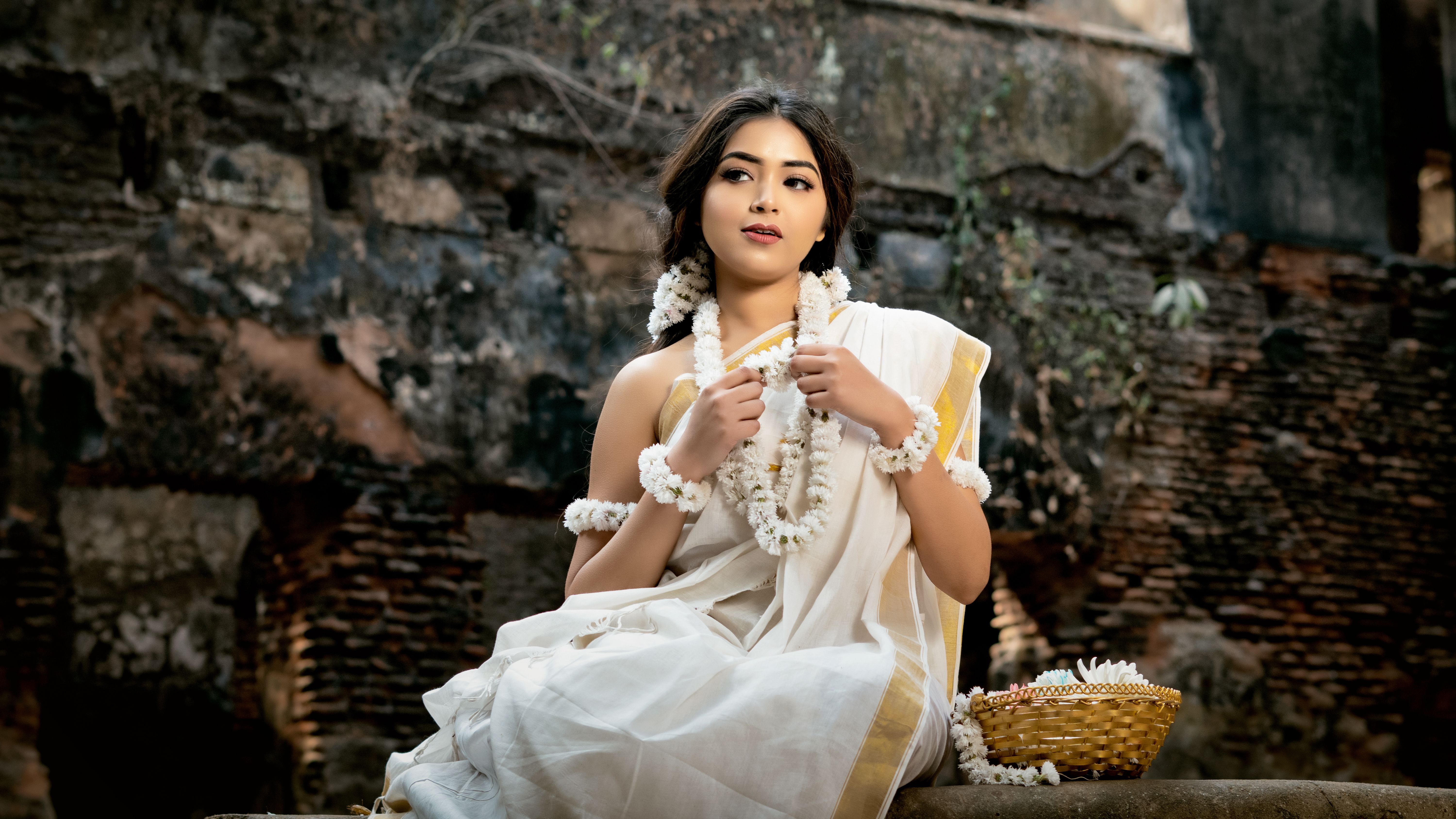 Zee BanglaSonar, a Bengali general entertainment channel, launched — Photo by Vikash Singh on Pexels