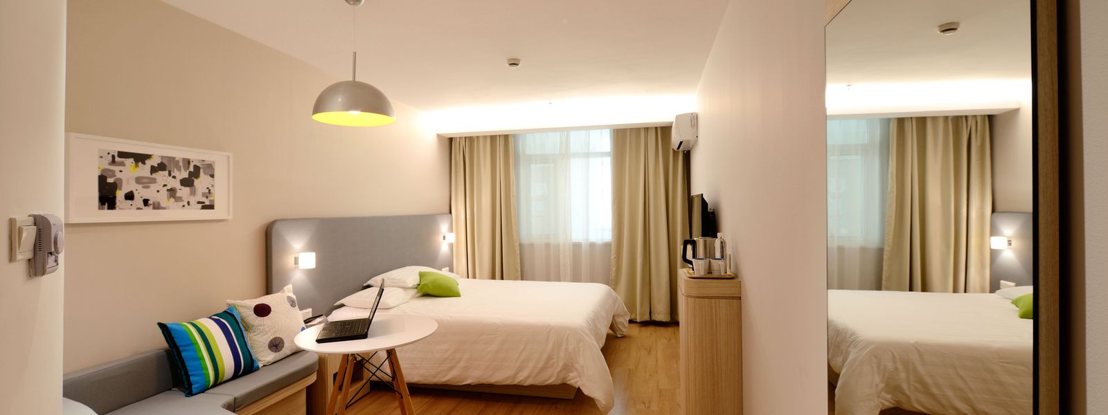 City Central Hotel – Titelbild