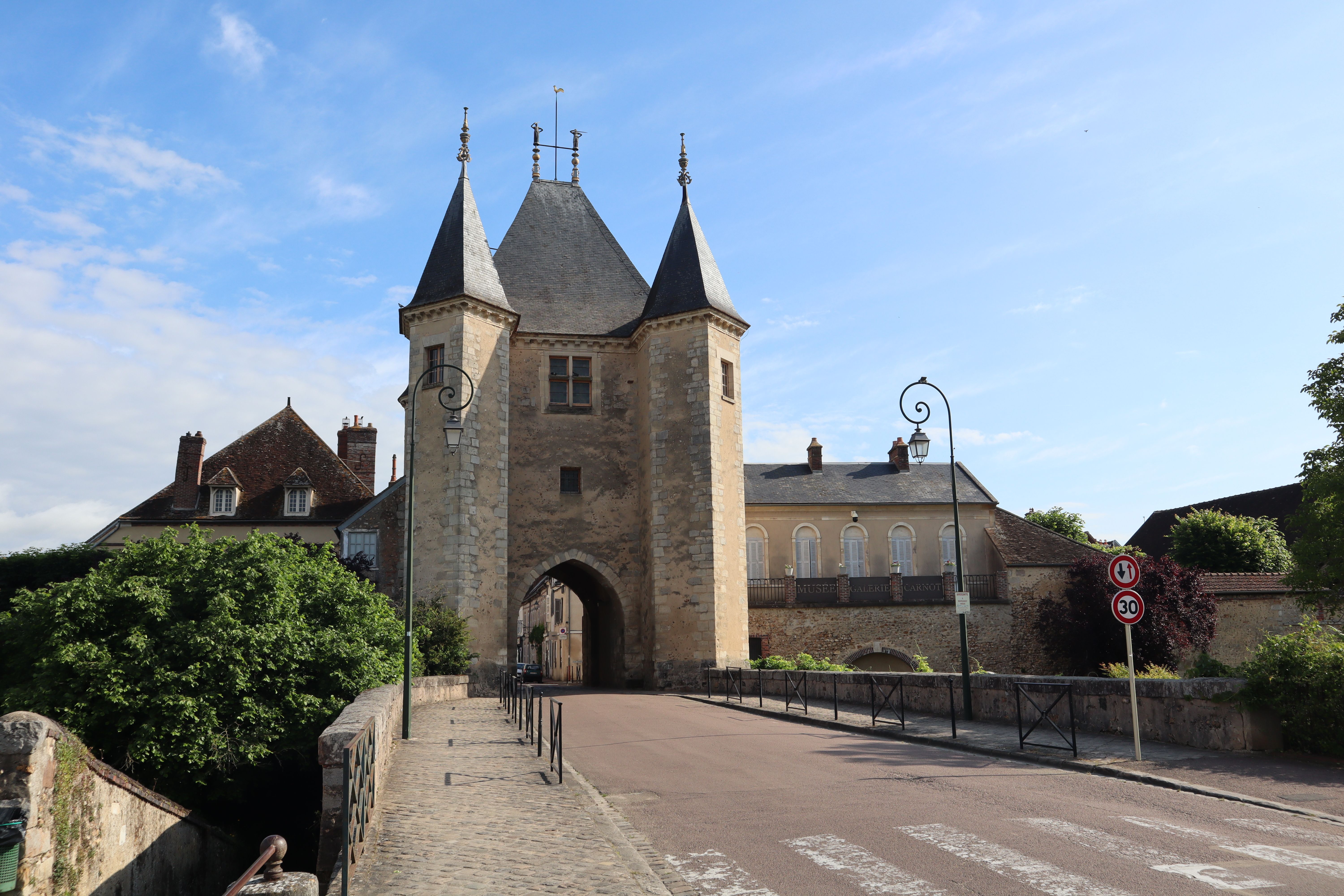 Mougins Old Village (Le Vieux Village)