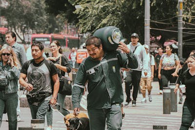 "Jason Schreyer, 57-year-old Winnipeg Councillor, Passes Away: A Tribute to Labor's Defender"